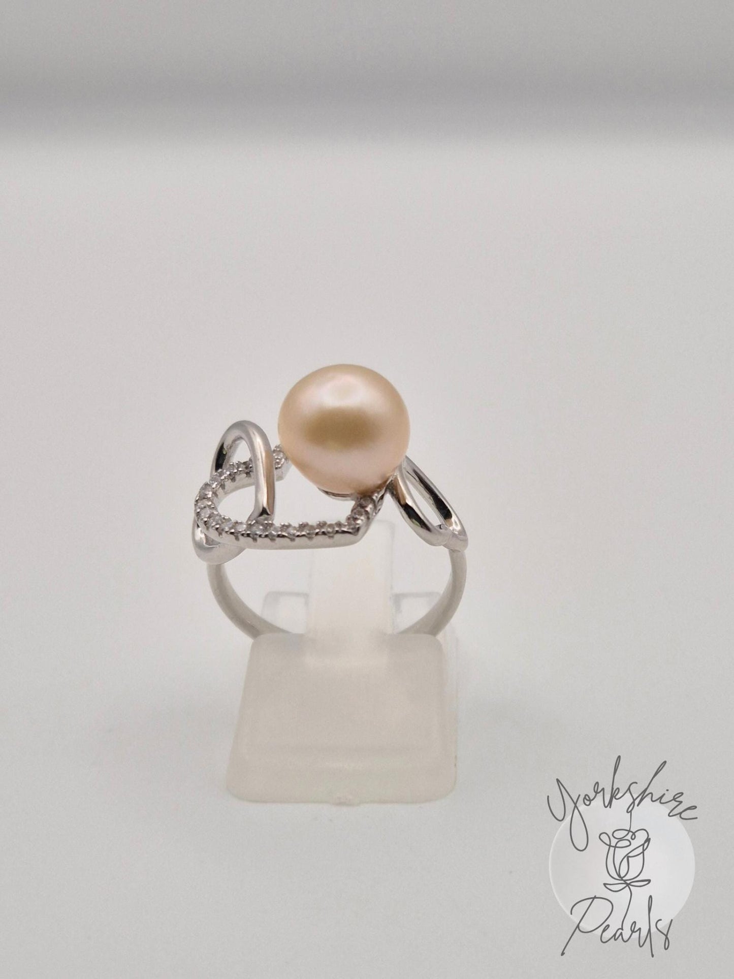 Infinity Heart Edison Pearl Ring - Sterling Silver