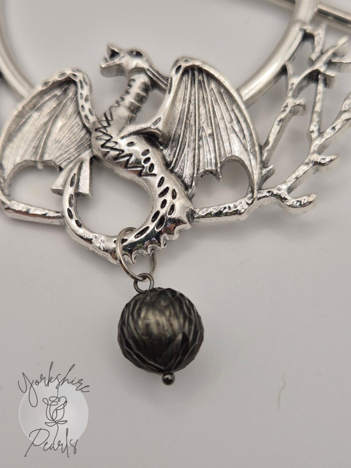 Black Tahitian Dragon Hair Pin — Genuine Carved Pearl Hair Accessory