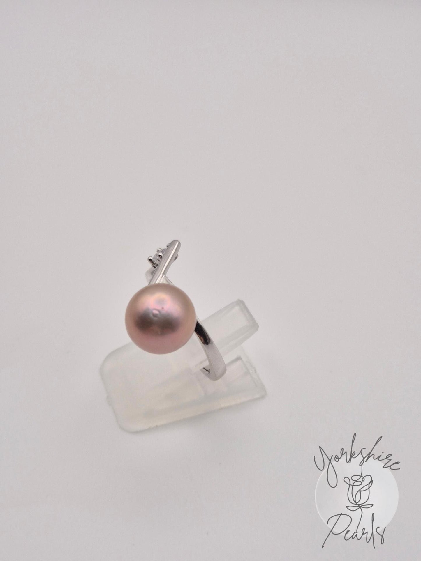 The Mary Jane Edison Pearl Ring - Sterling Silver