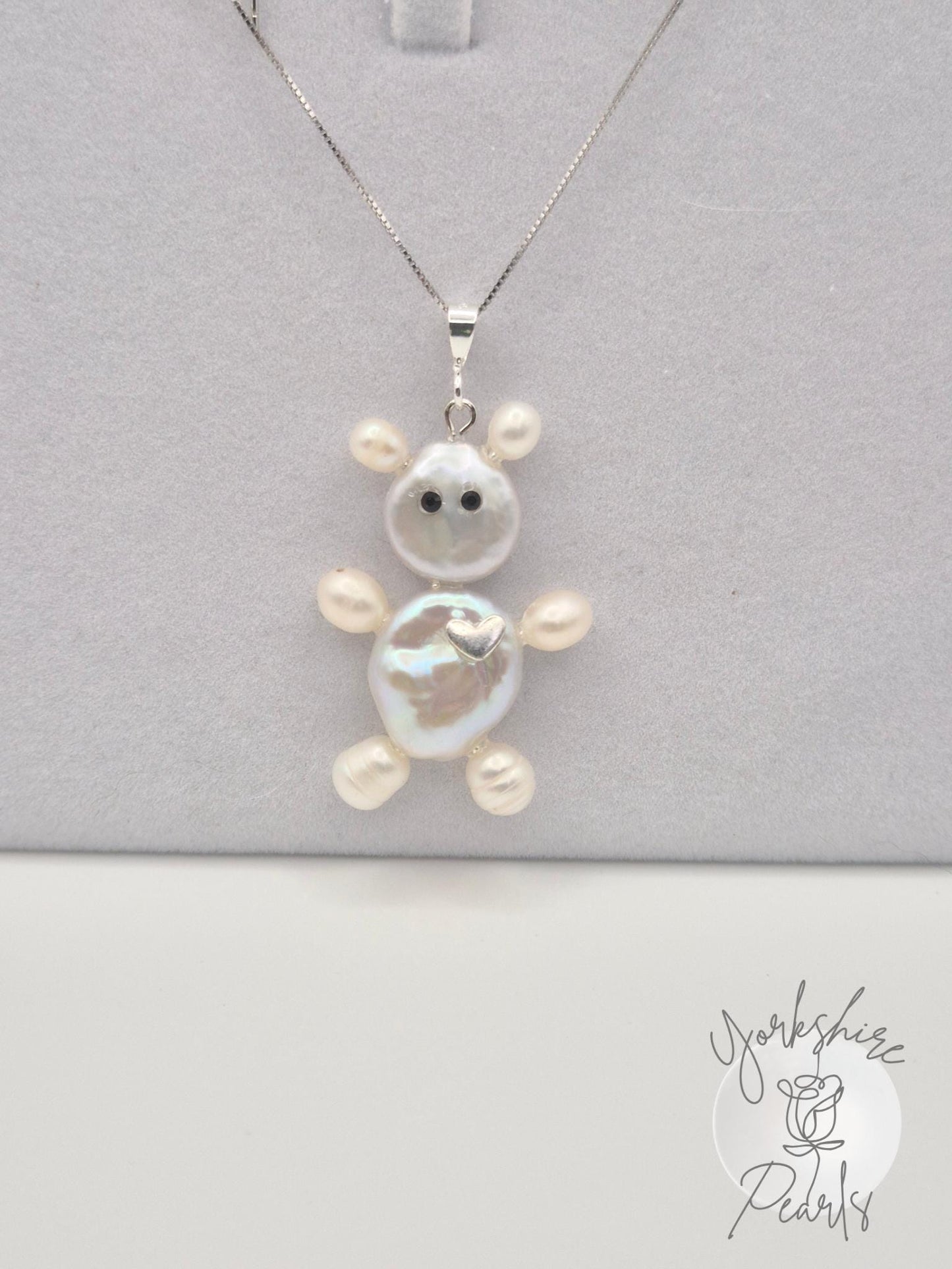 Multiple Pearl Teddy Shaped Pendant