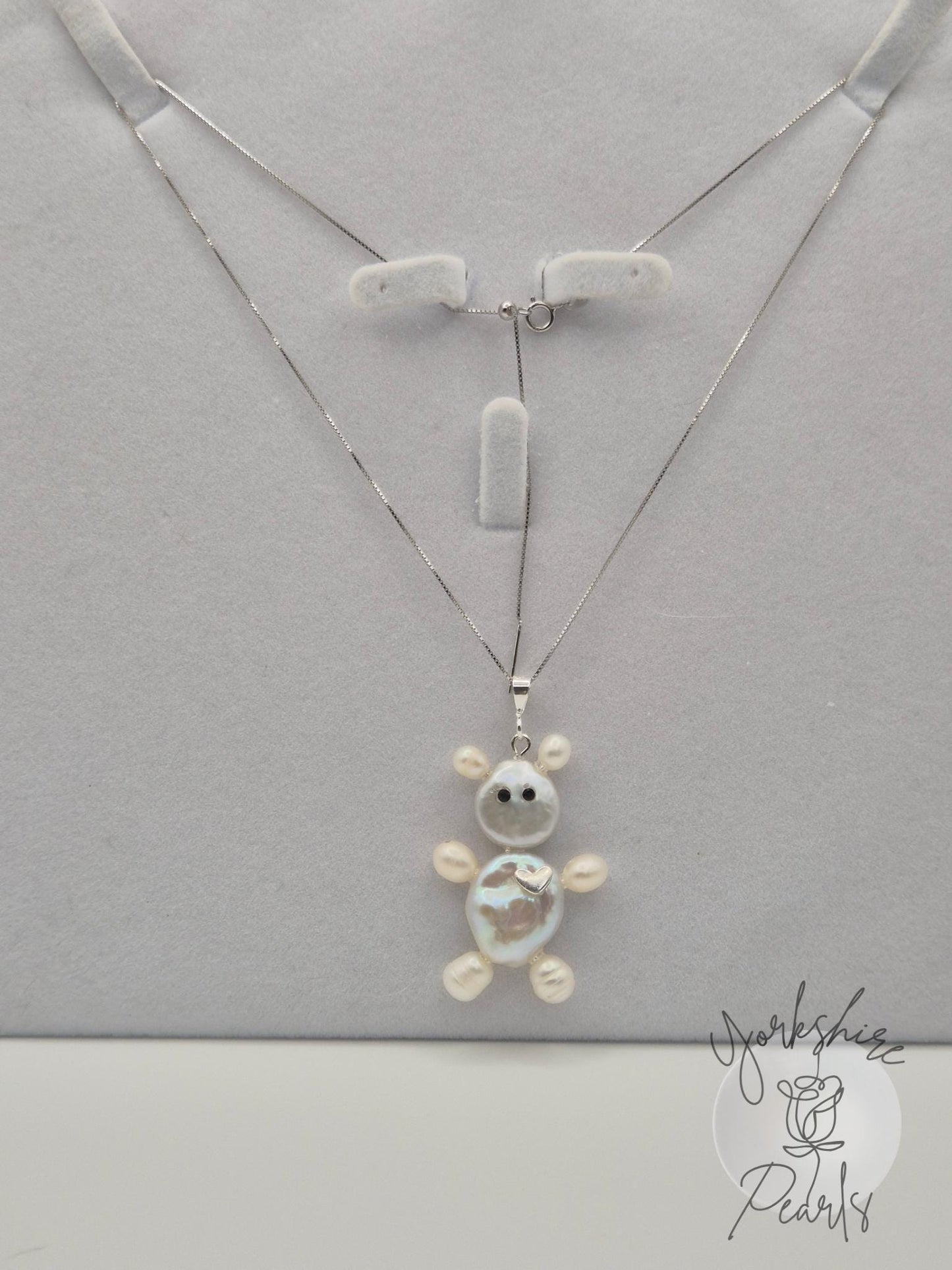 Multiple Pearl Teddy Shaped Pendant