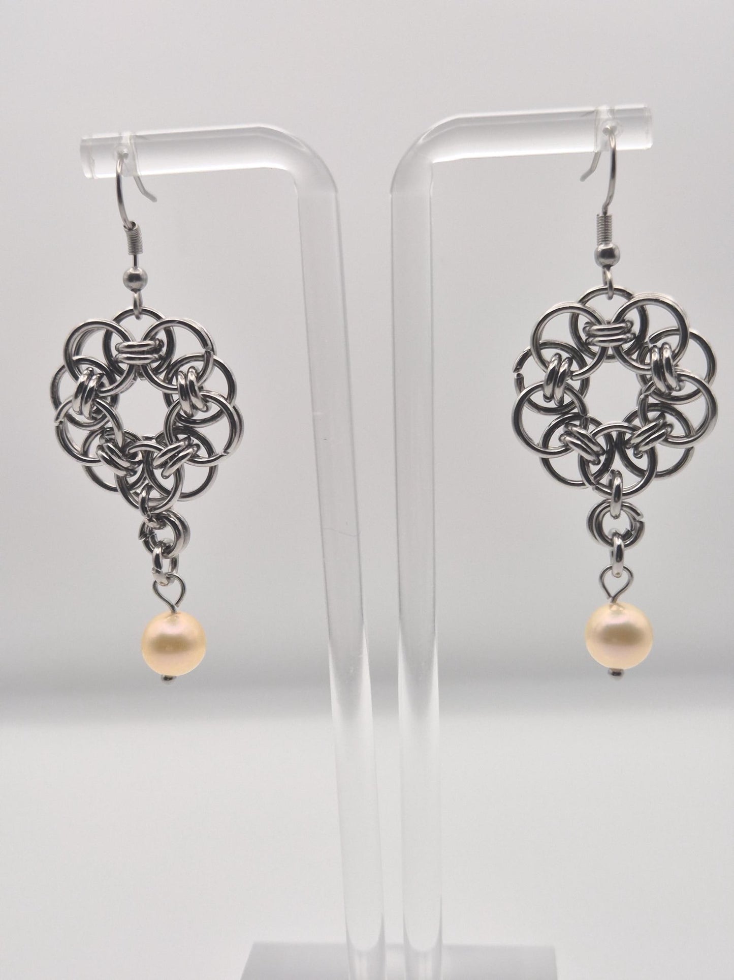 Chainmaille Rosette Pearl Earrings