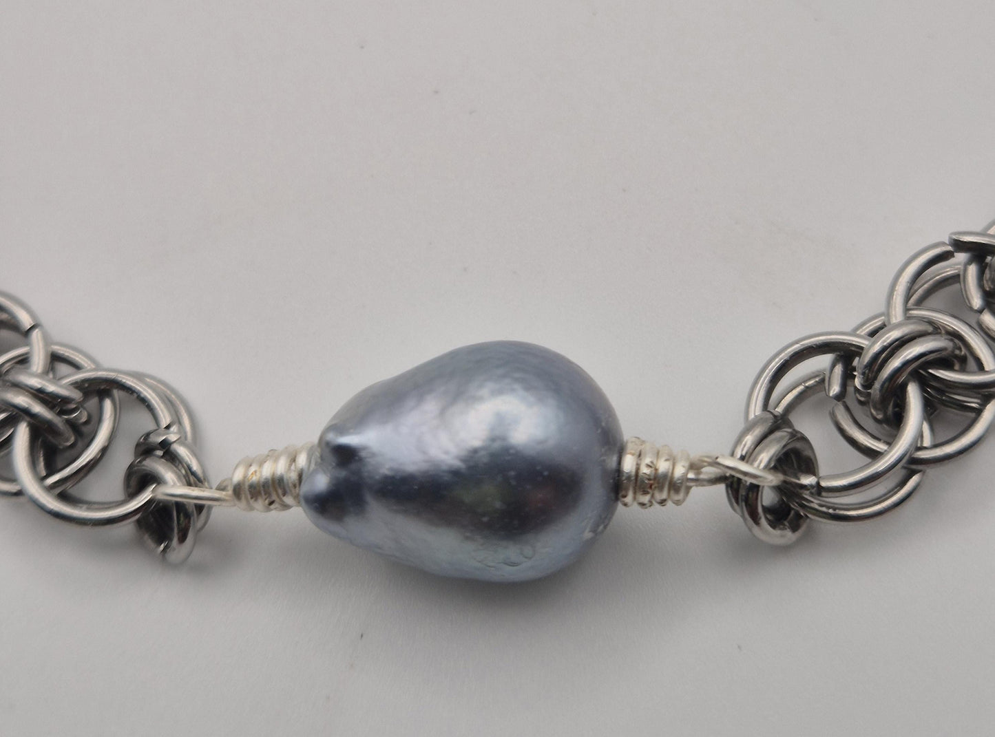Rare Blue Australian White Chainmaille Pearl Bracelet