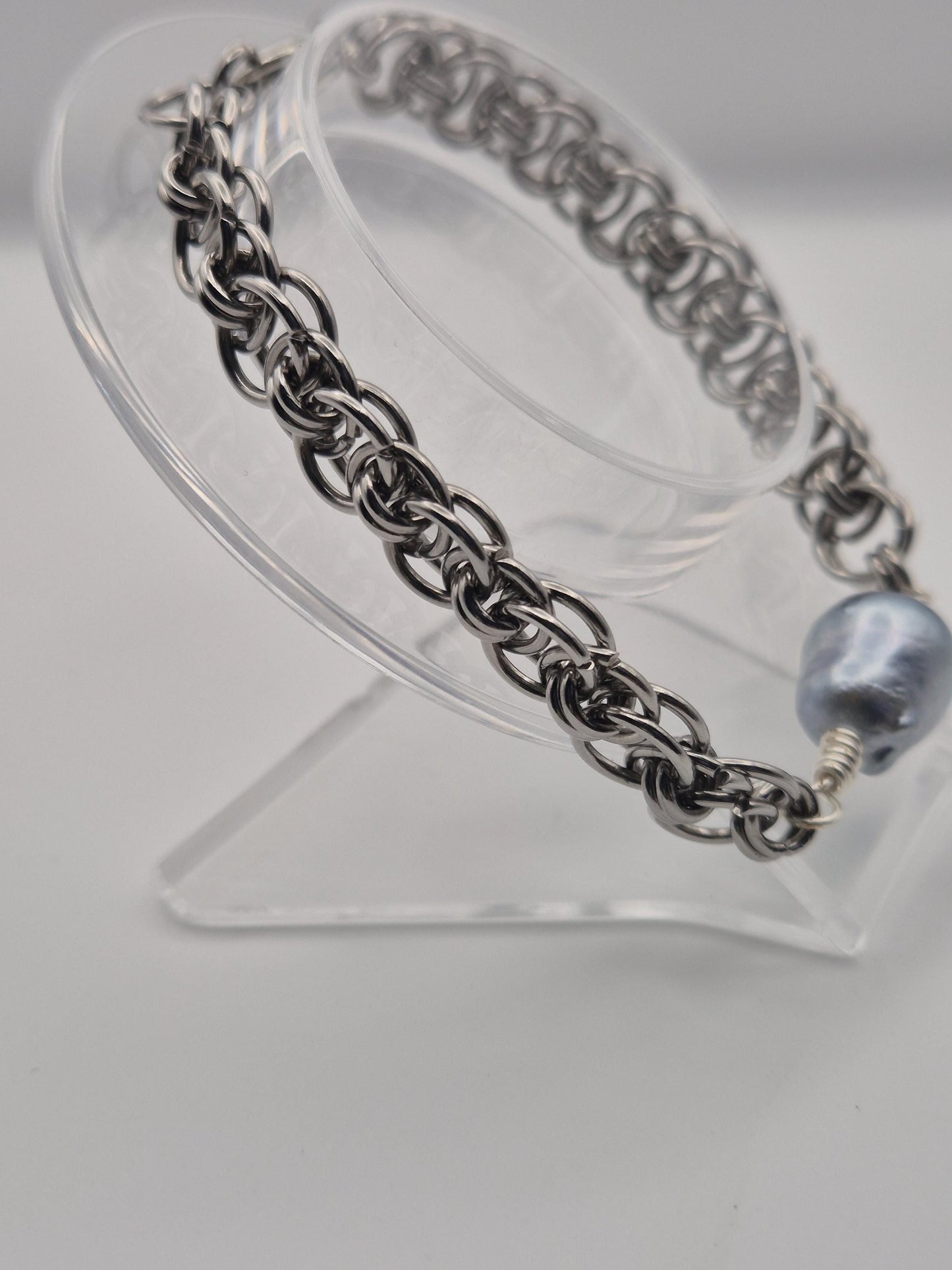 Rare Blue Australian White Chainmaille Pearl Bracelet