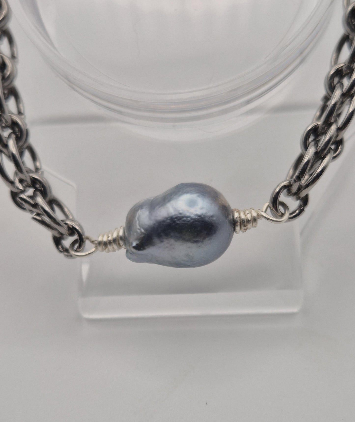 Rare Blue Australian White Chainmaille Pearl Bracelet