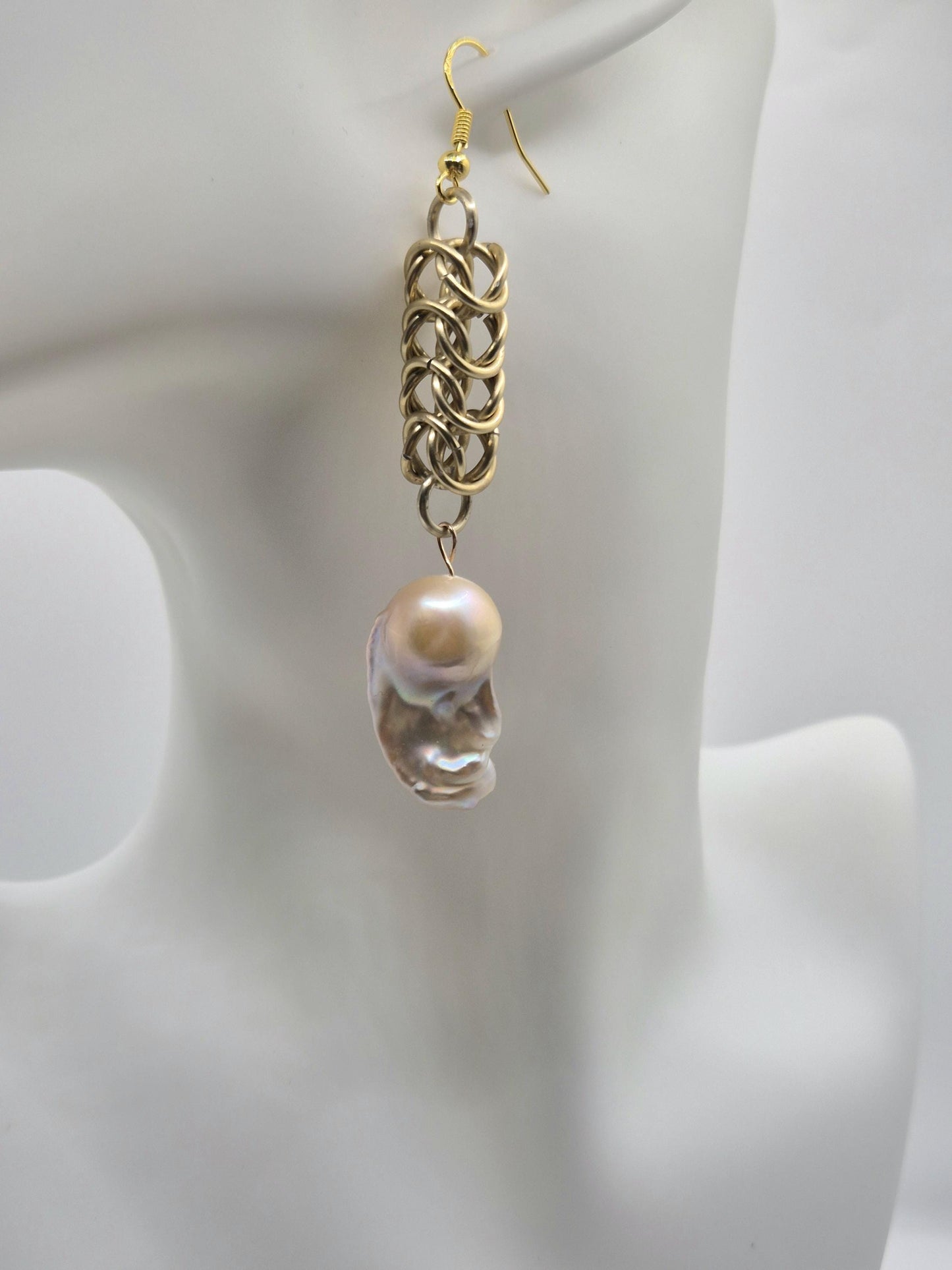 King Pearl Golden Chainmaille Earrings