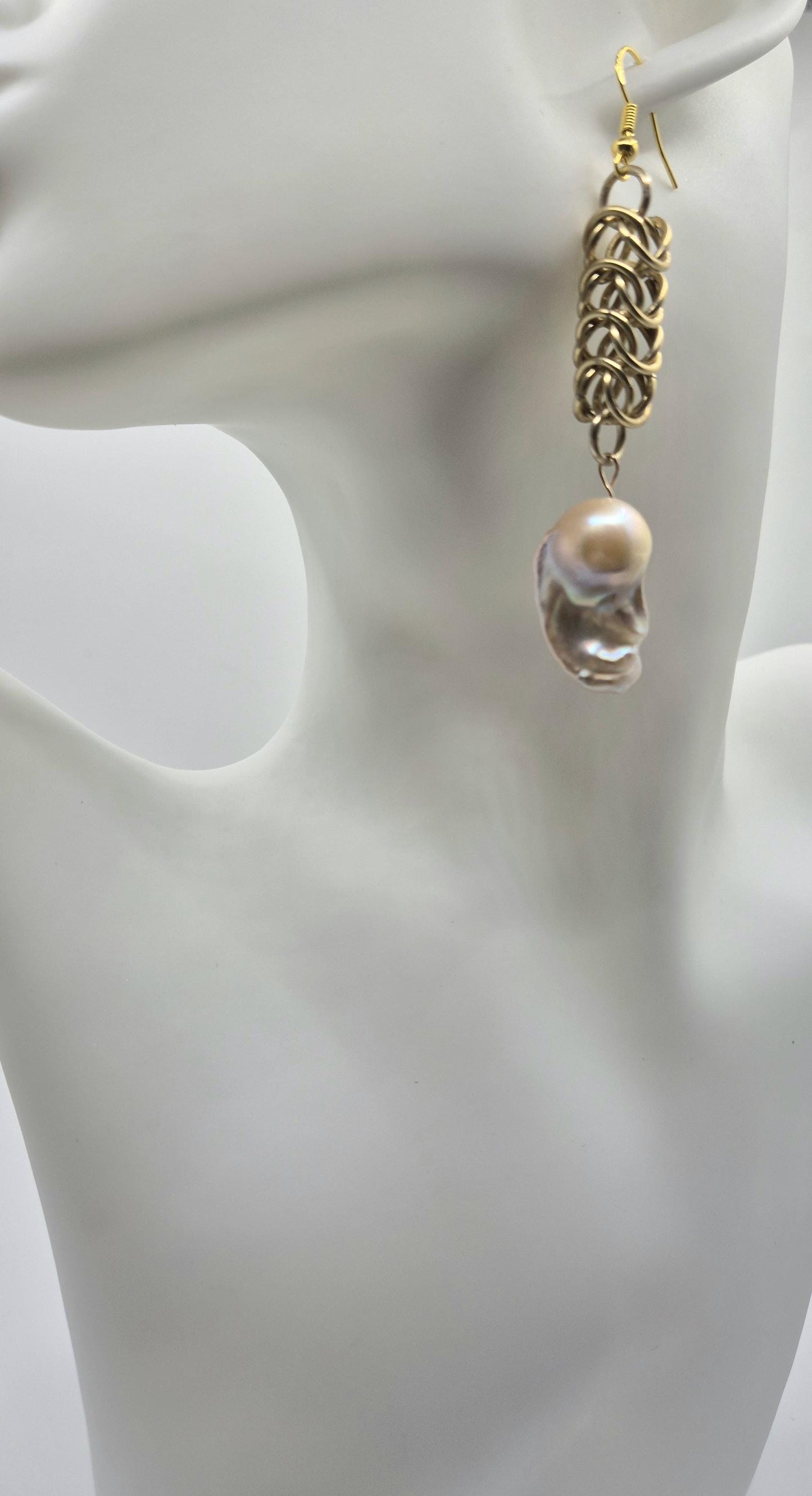 King Pearl Golden Chainmaille Earrings