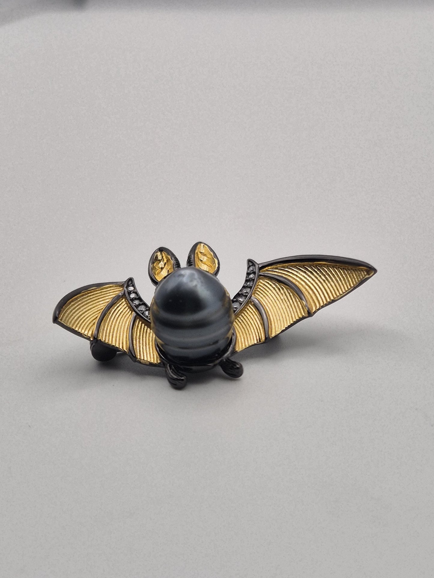 Black Tahitian Golden Bat Pendant & Pin - Sterling Silver