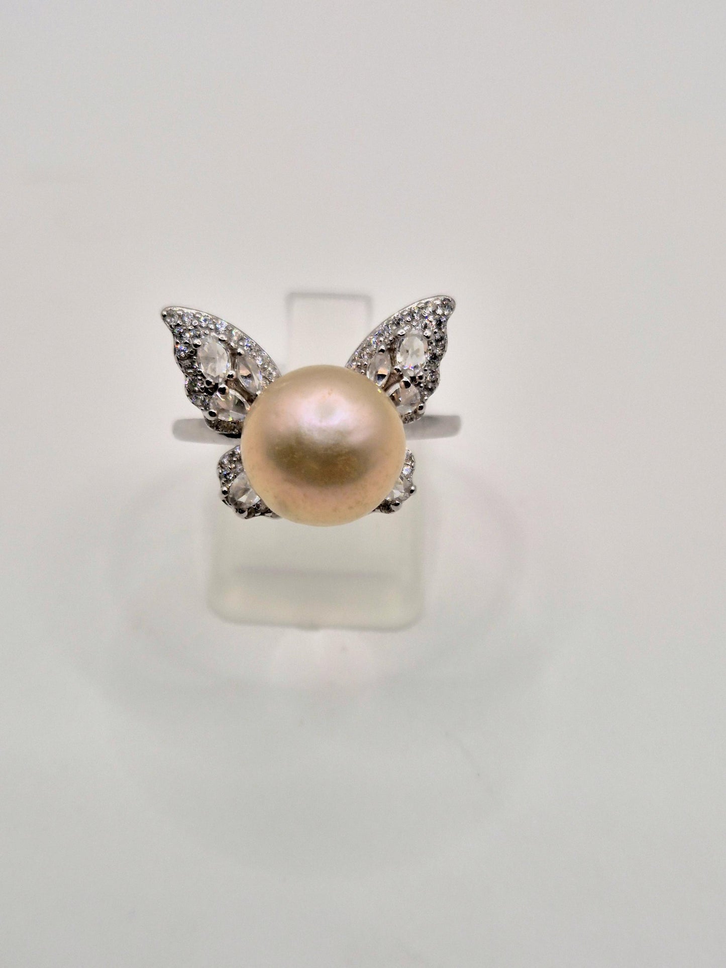 Graceful Butterfly Ring & Pendant Edison Pearl Set