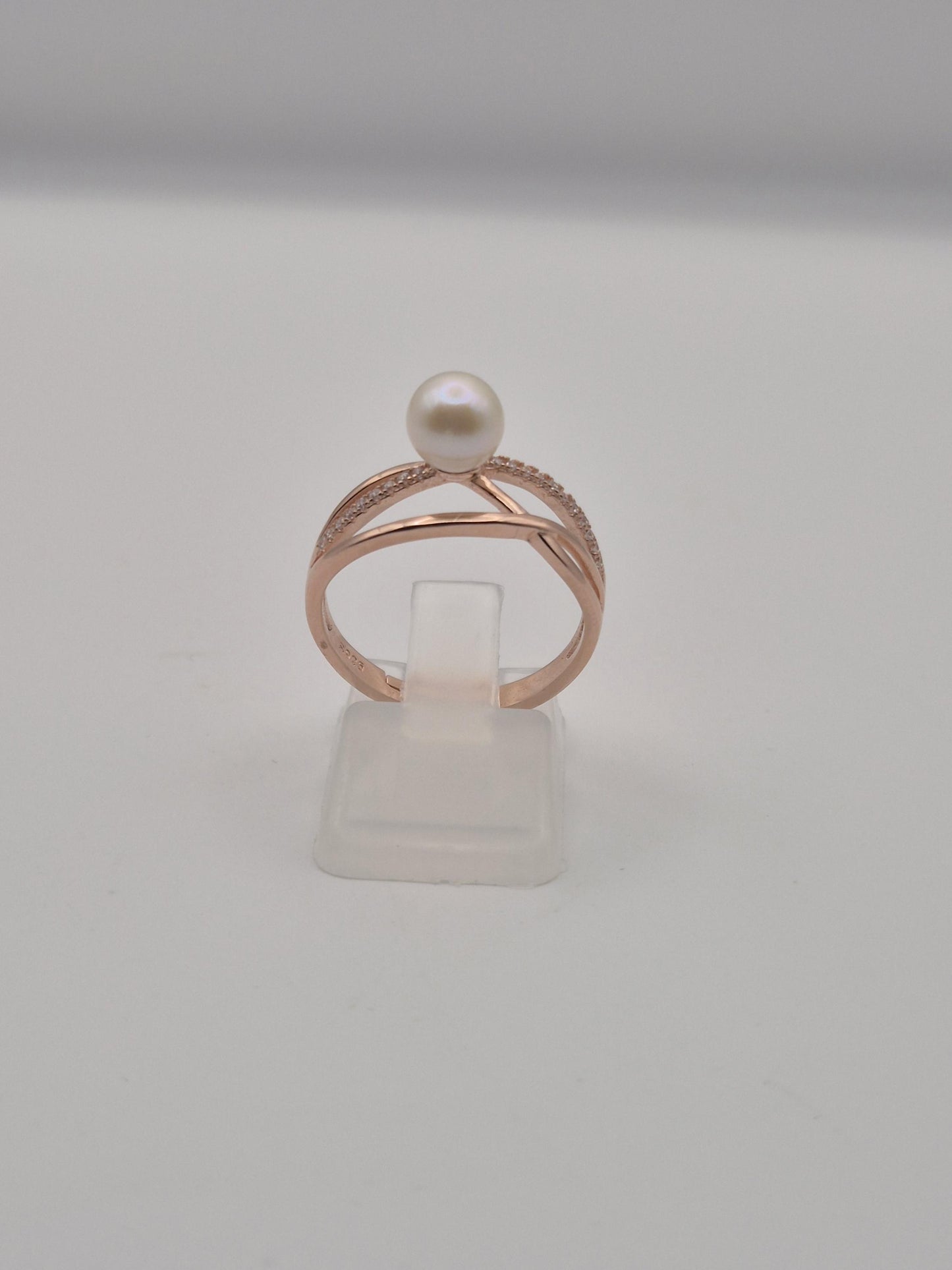 Rose Gold Saltwater Pearl Ring - Sterling Silver