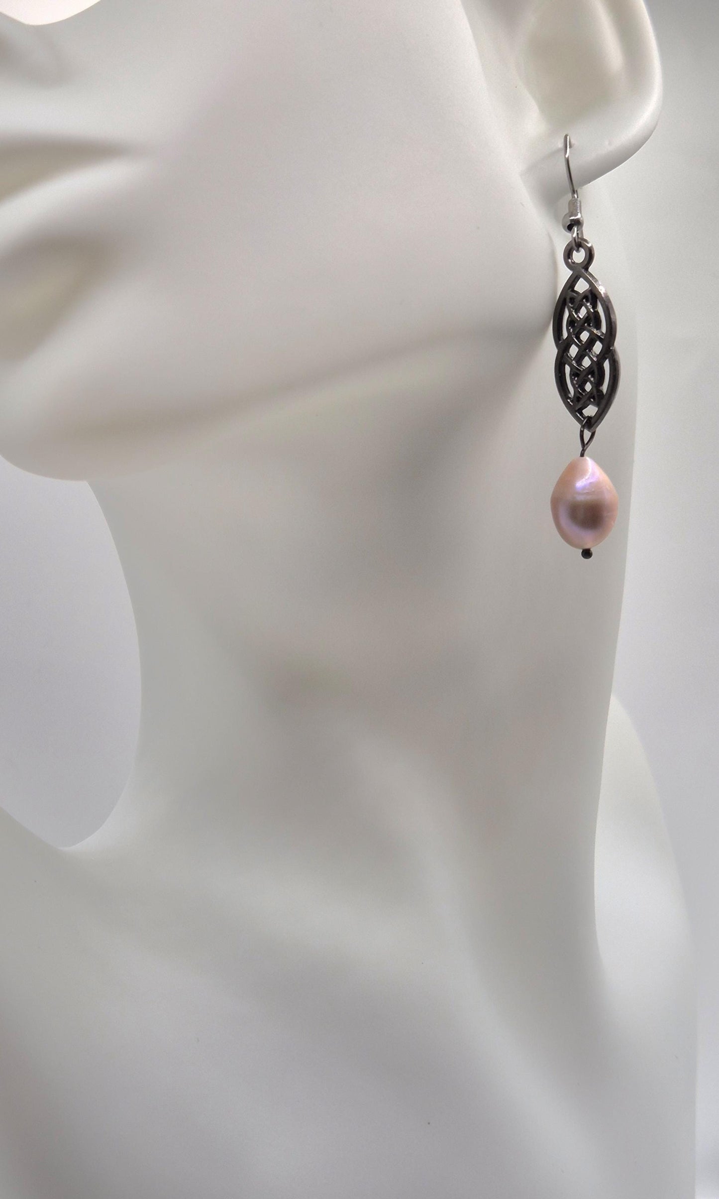 Celtic Knot Pearl Drop Earrings in Gunmetal