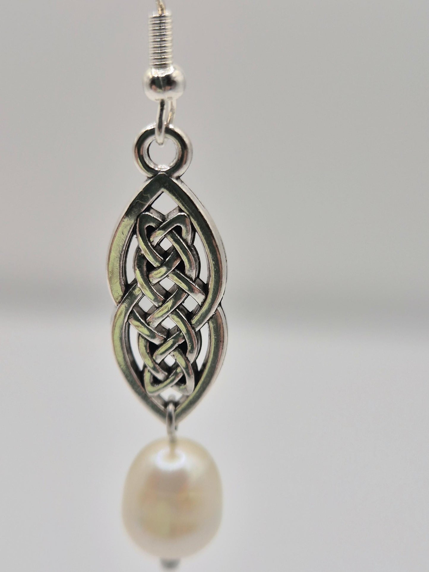 Celtic Knot Pearl Drop Earrings - S925 Hook