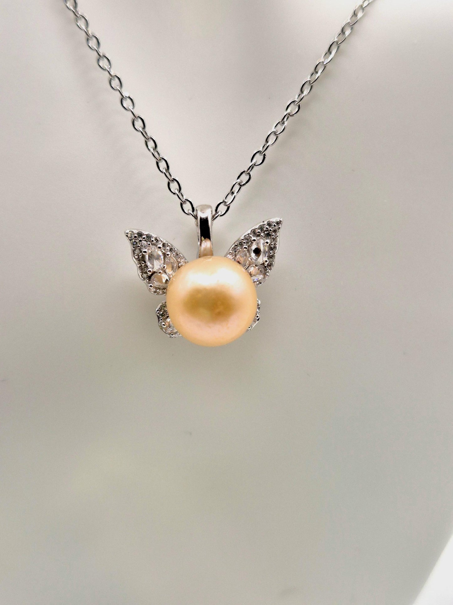 Graceful Butterfly Ring & Pendant Edison Pearl Set