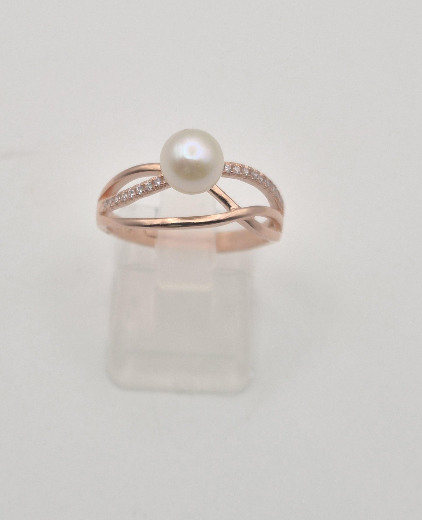 Rose Gold Saltwater Pearl Ring - Sterling Silver