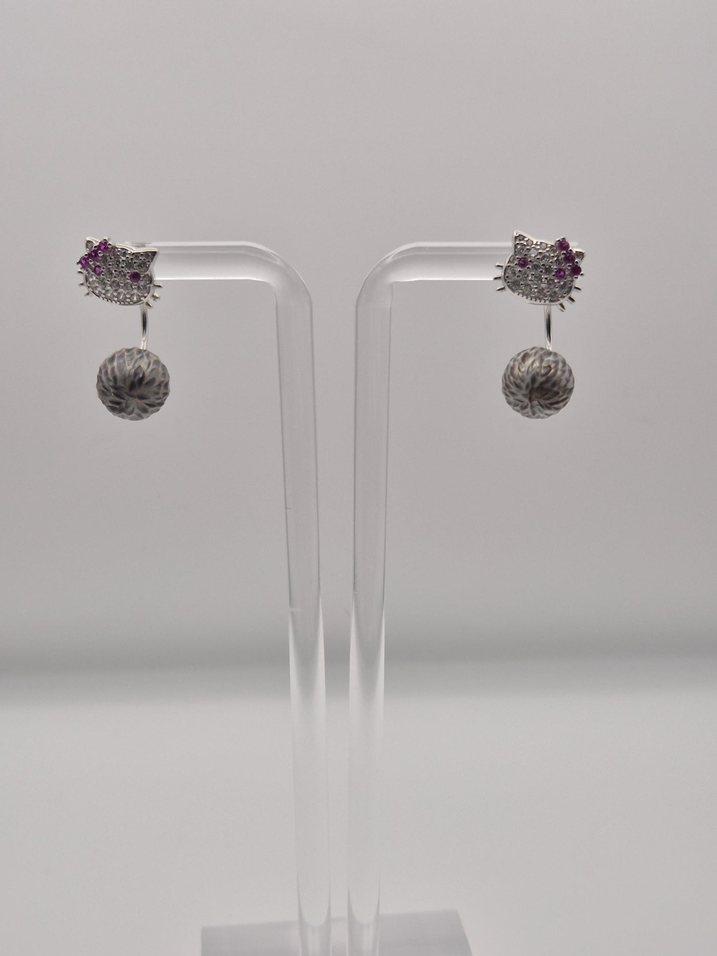 Hello Kitty Black Tahitian Stud Earrings - Sterling Silver