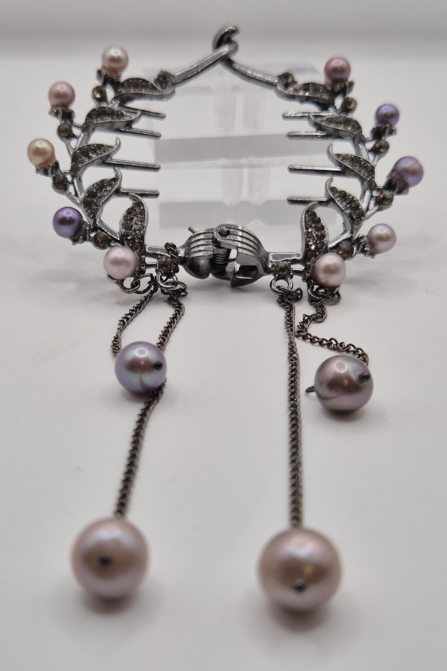 Twilight Vine Multiple Pearl Hairpin
