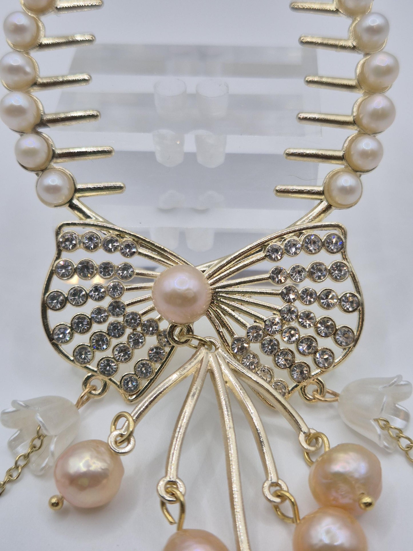 Gilded Bow Pearl Cascade Hair Comb