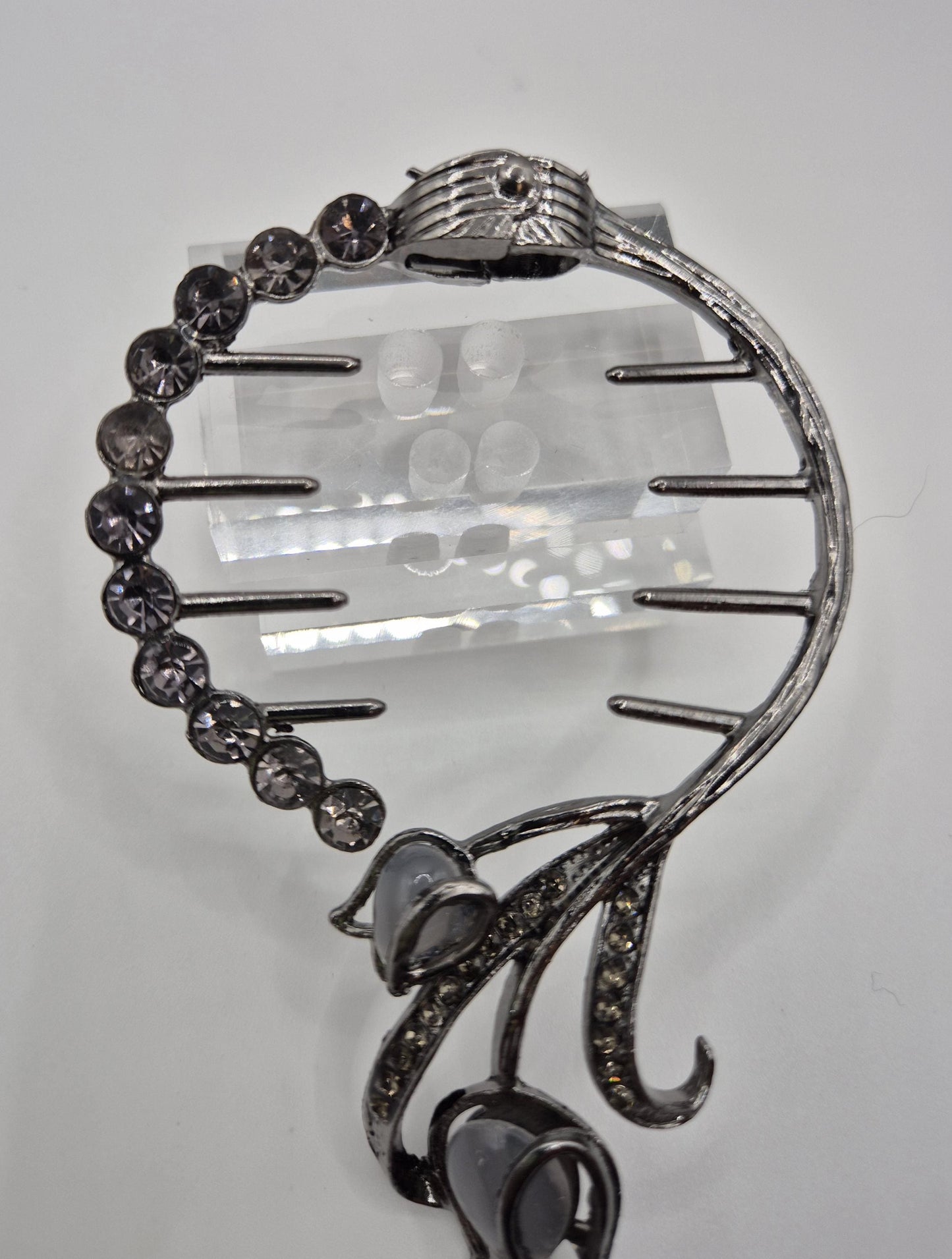 Midnight Lily Edison Pearl Hairpin