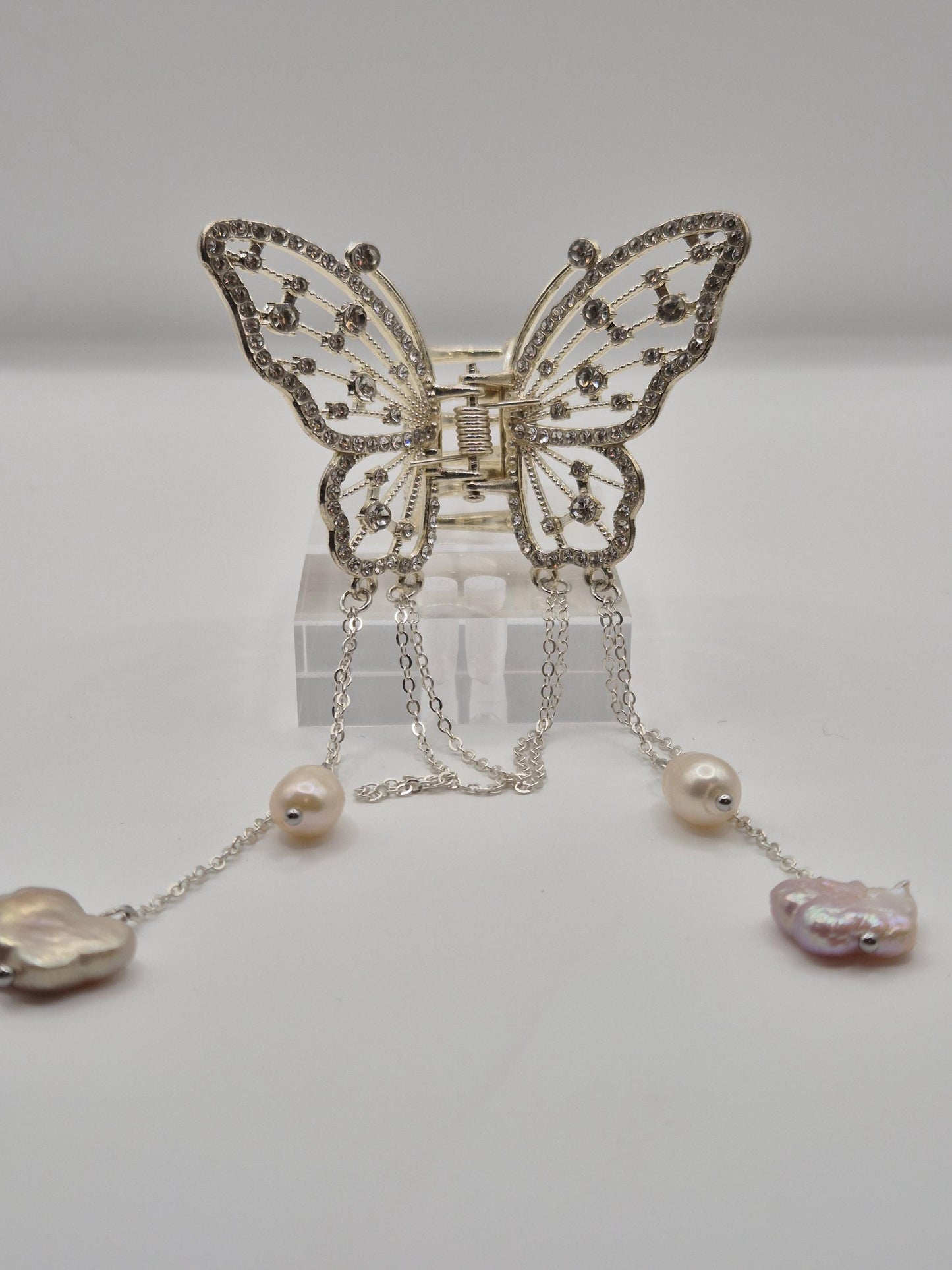 Pearl Cascade Butterfly Hair Clip