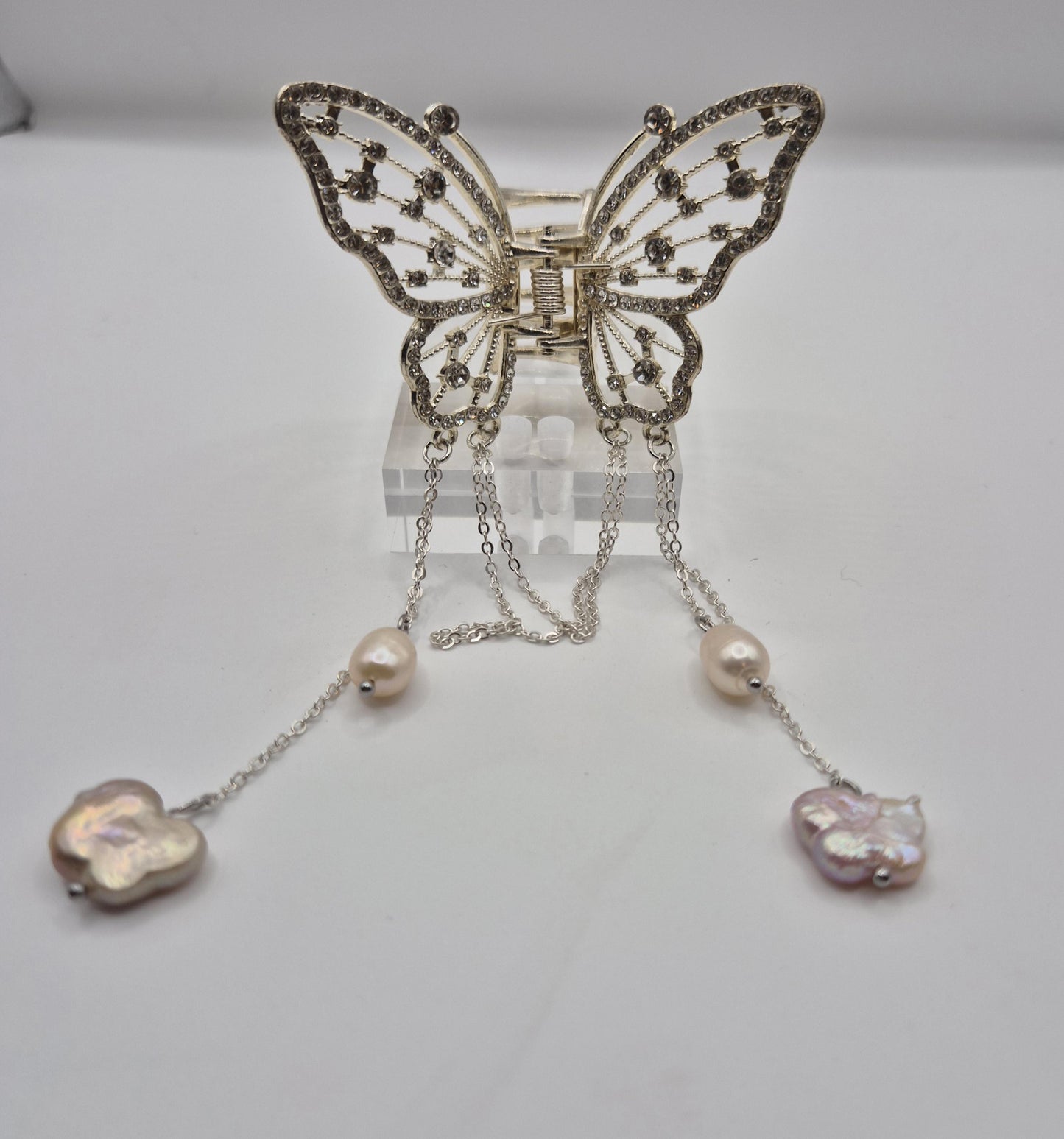 Pearl Cascade Butterfly Hair Clip