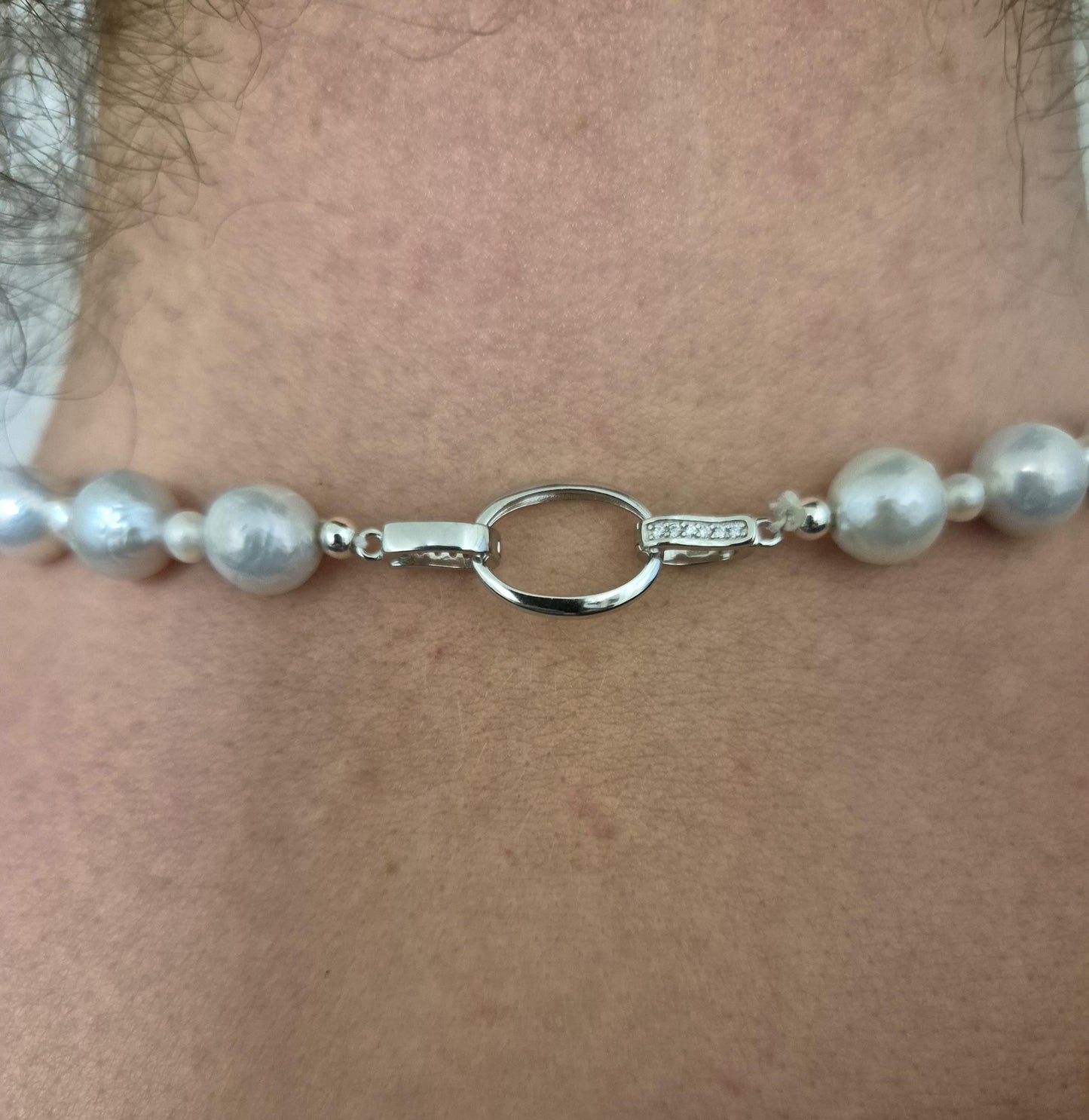 Multiple Wear Full String Pearl Choker With Detachable King Pearl Pendant