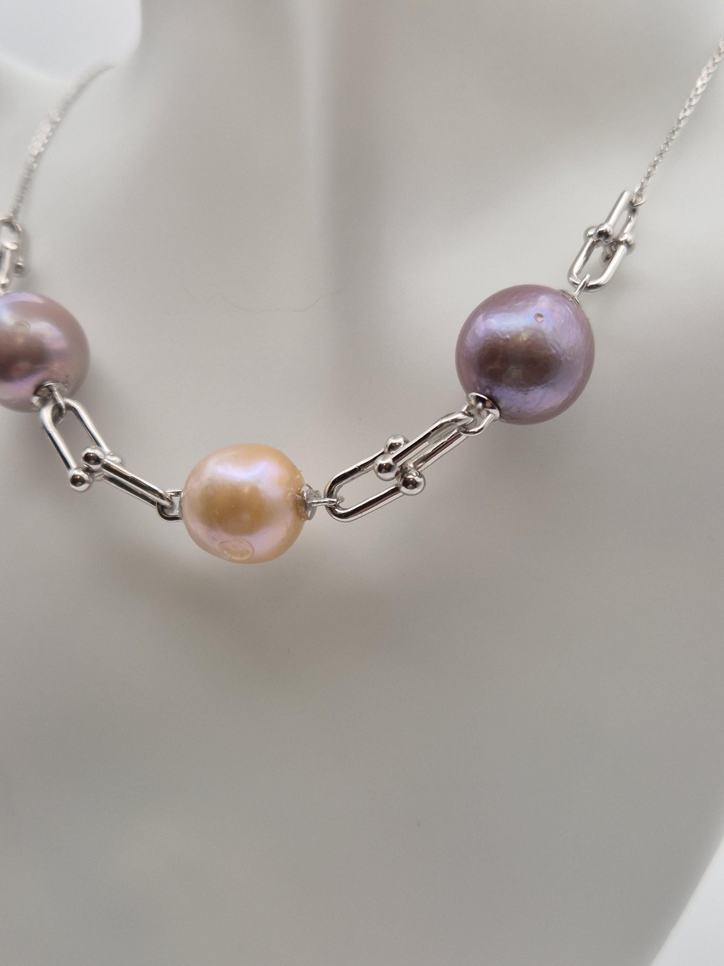 Candy Link Edison Pearl Necklace