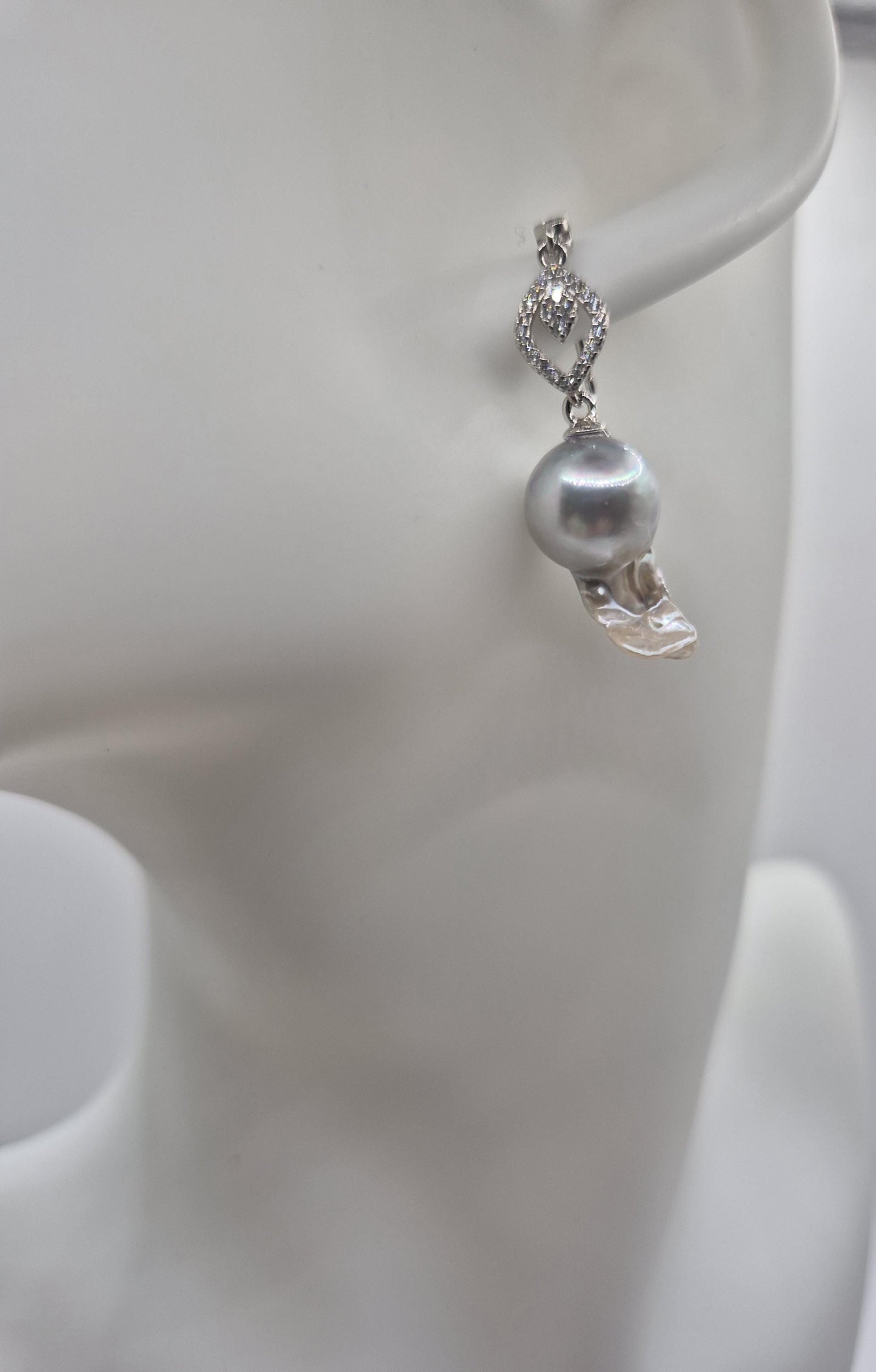 Diamond Dew Drop Earrings — Rare Saltwater Madama King Baroque Pearls
