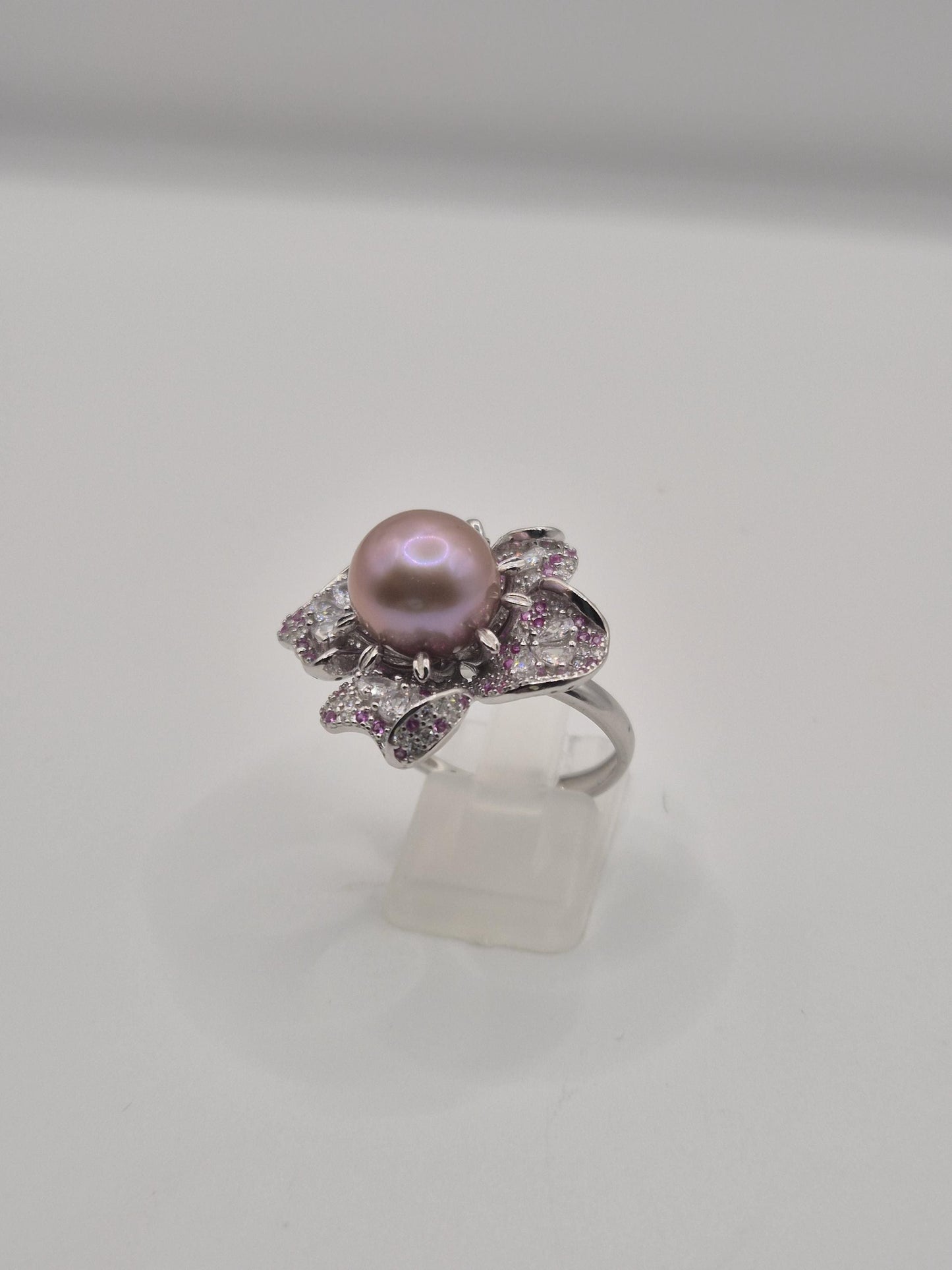 Blushing Bloom Edison Pearl Ring