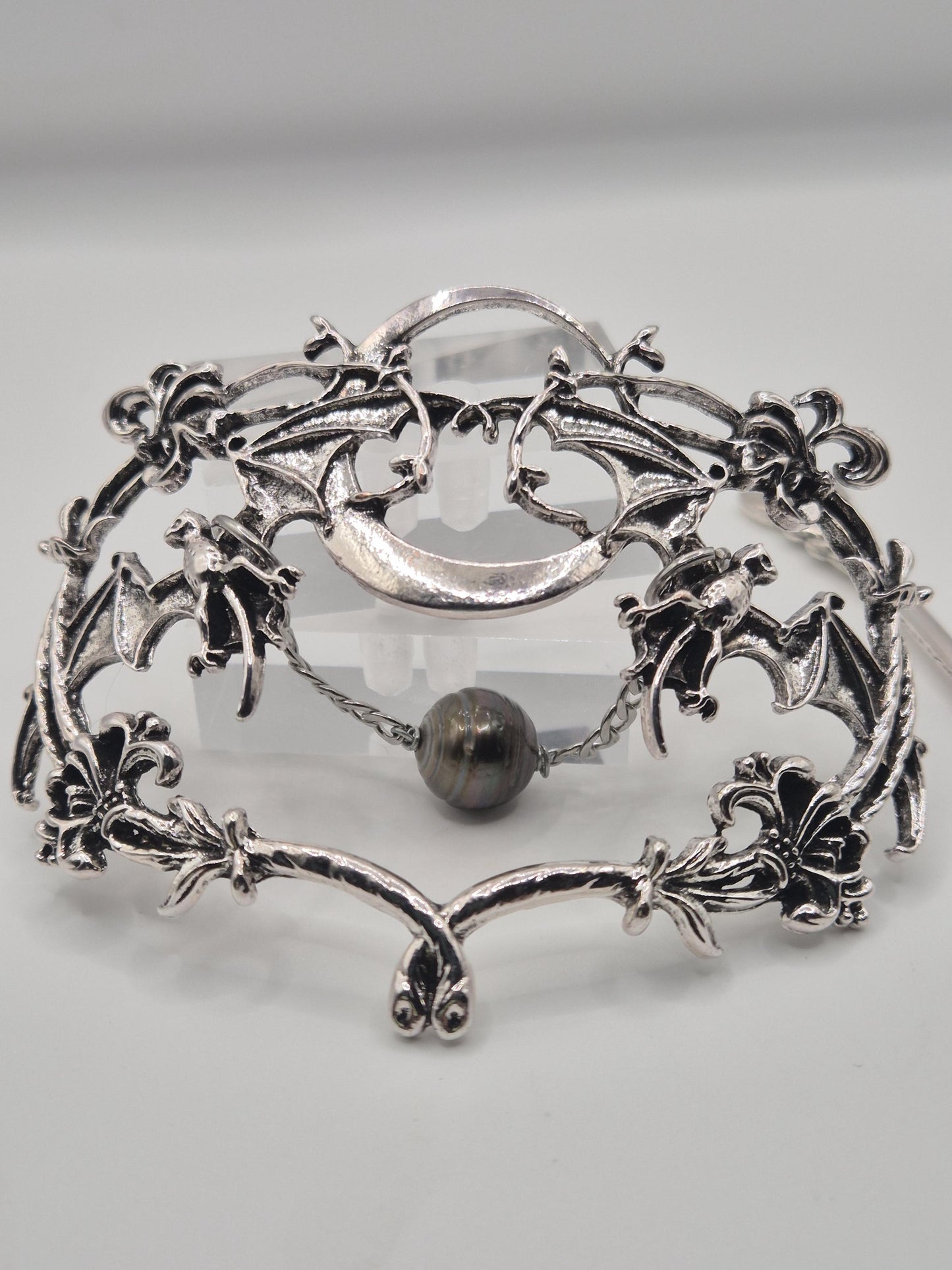 Lunar Bat Black Tahitian Hairpin