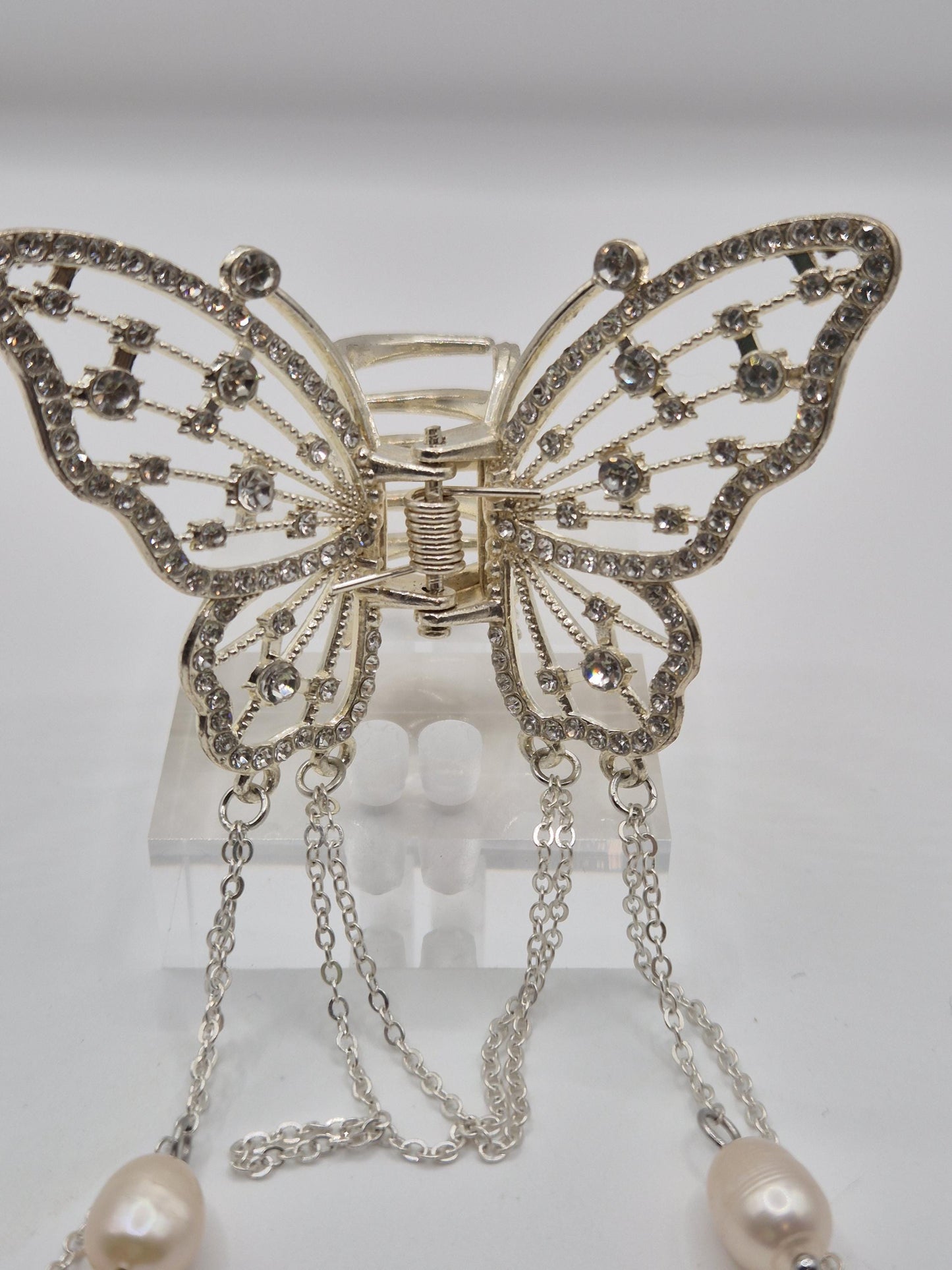Pearl Cascade Butterfly Hair Clip