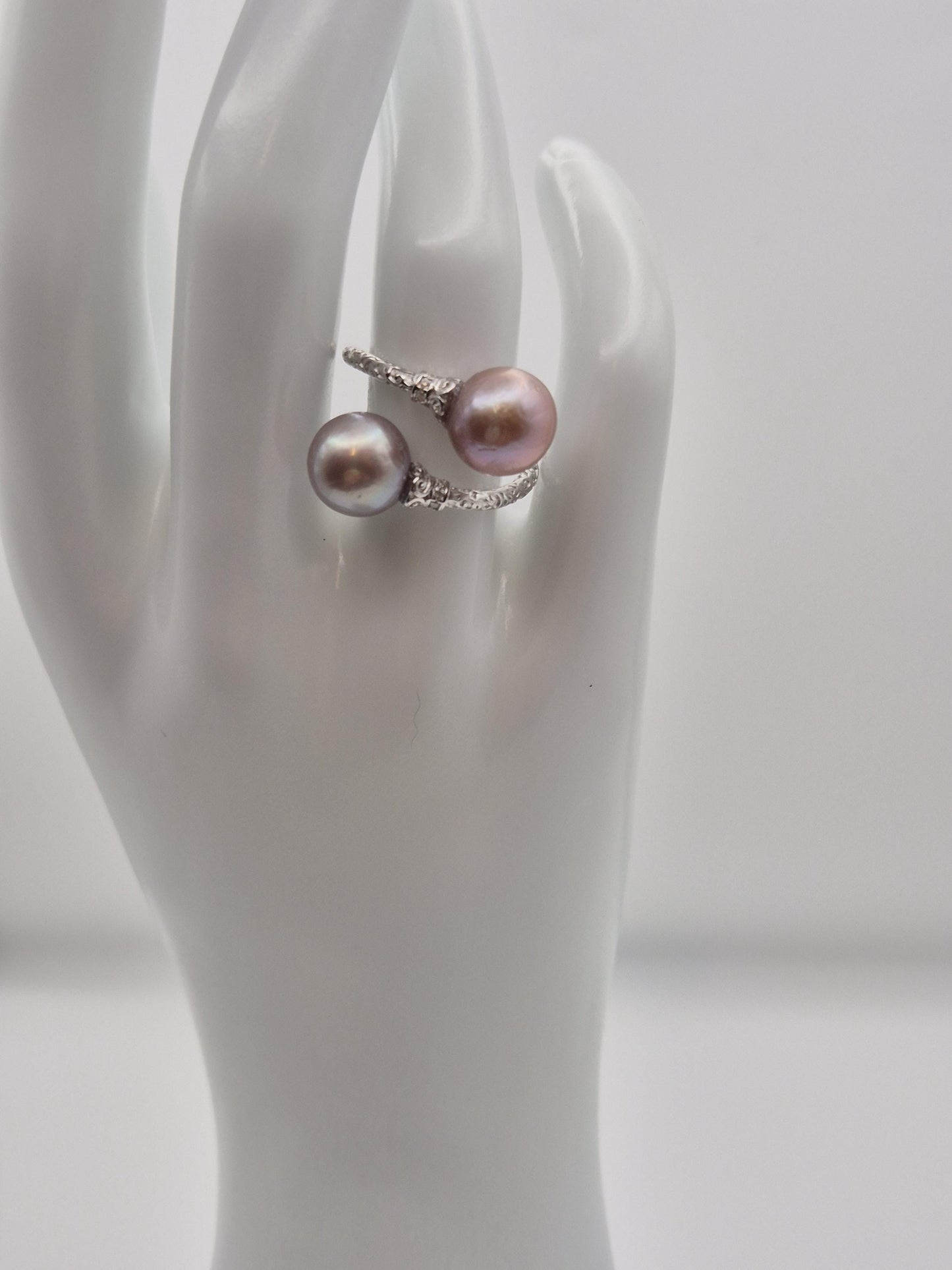 Double Edison Pearl Vintage Ring