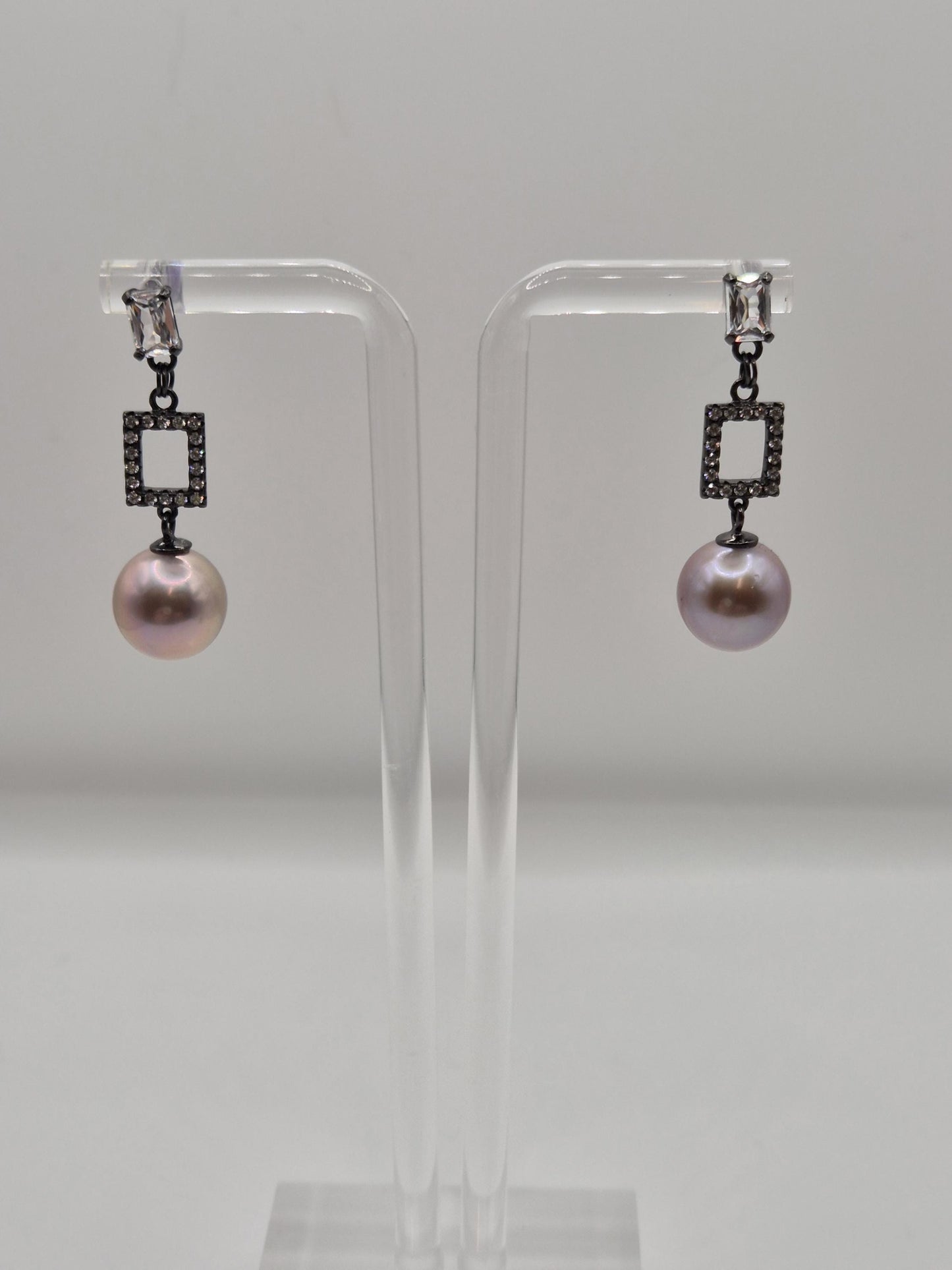 Moonlit Frame Edison Pearl Drop Earrings