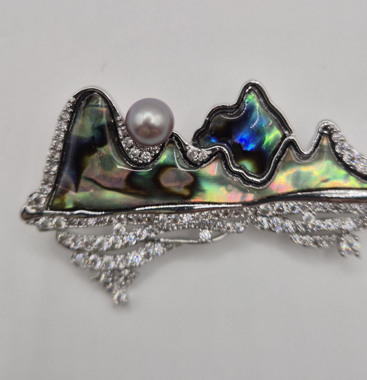 Pearl Over Shimmering Hills Brooch