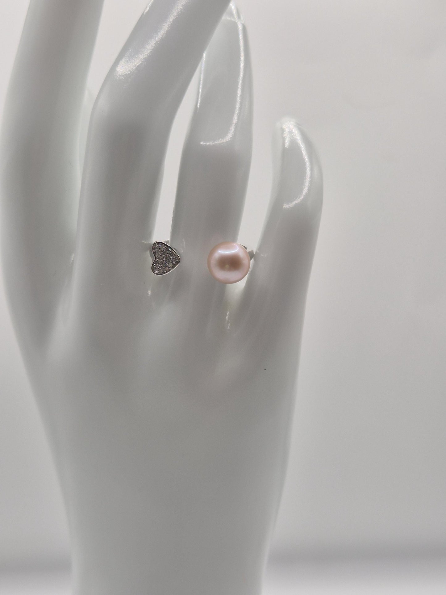 Heart & Pearl Embrace Ring
