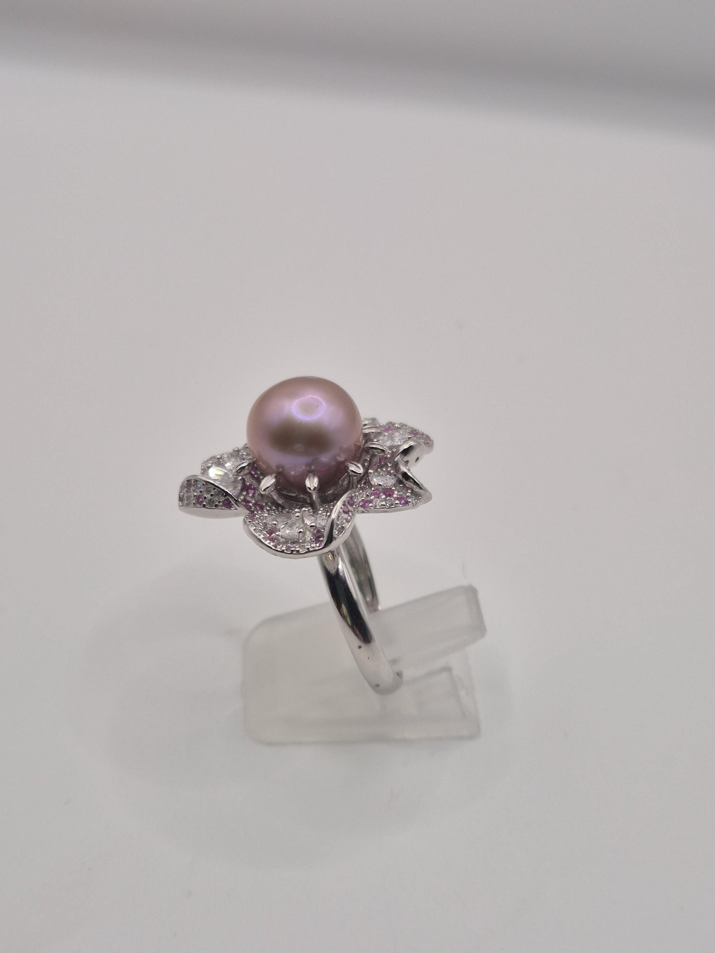 Blushing Bloom Edison Pearl Ring