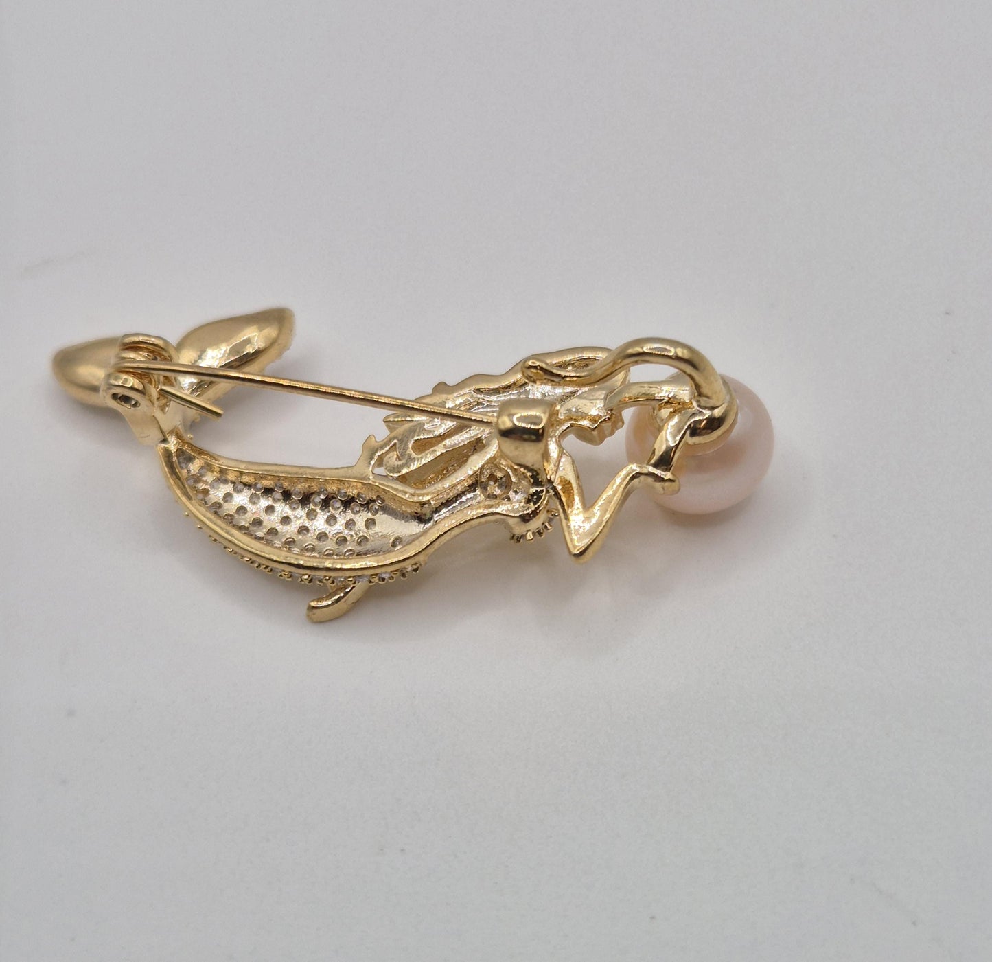 Pearl Of The Tides Brooch