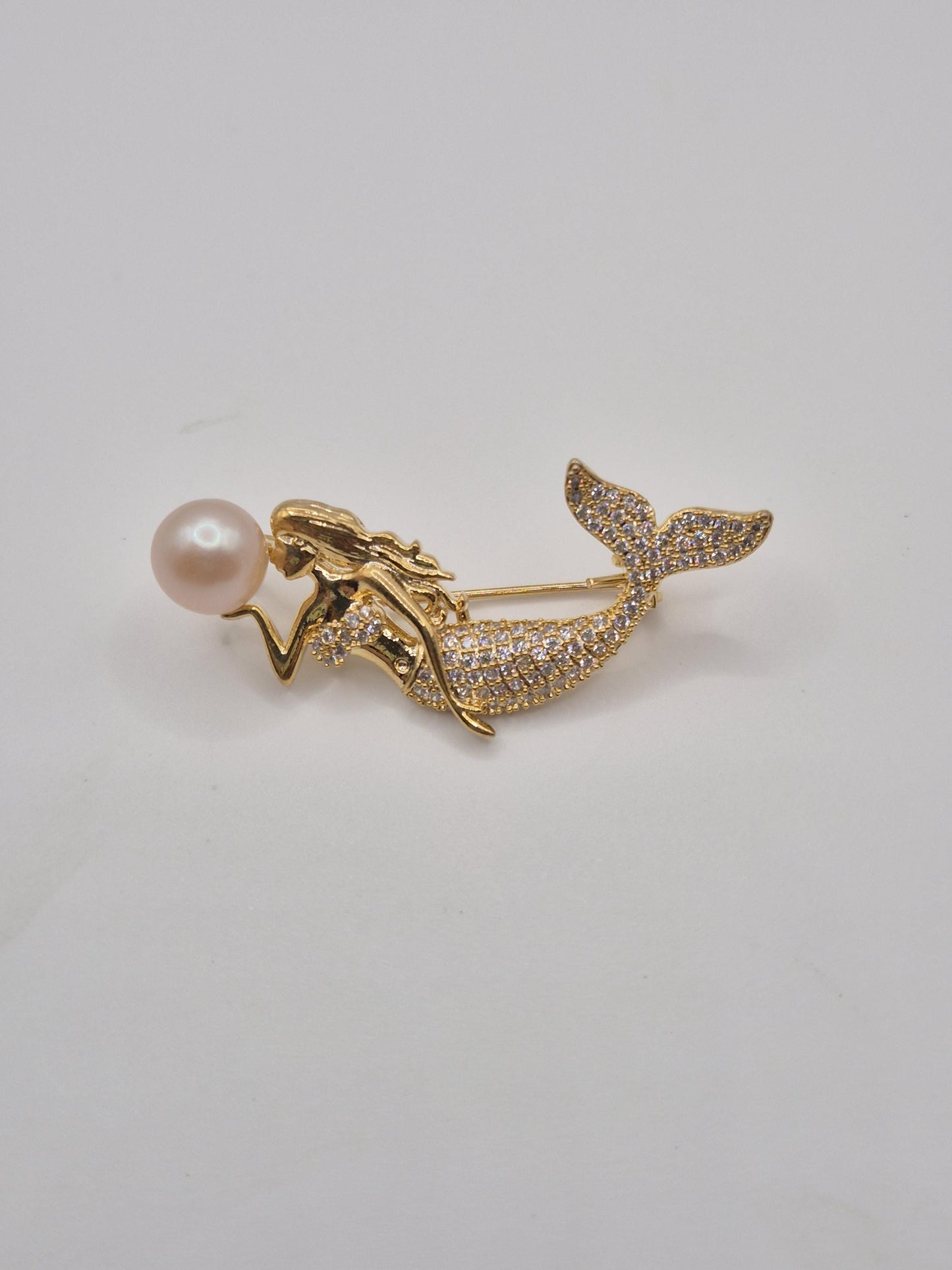 Pearl Of The Tides Brooch