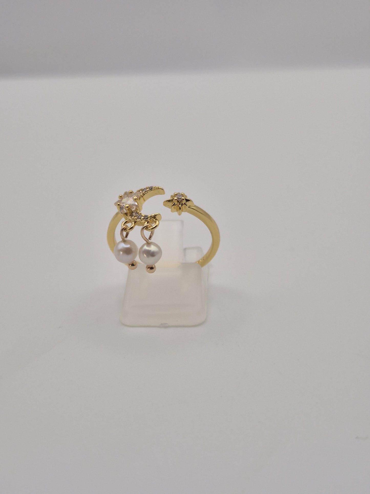 Golden Moon Double Pearl Ring