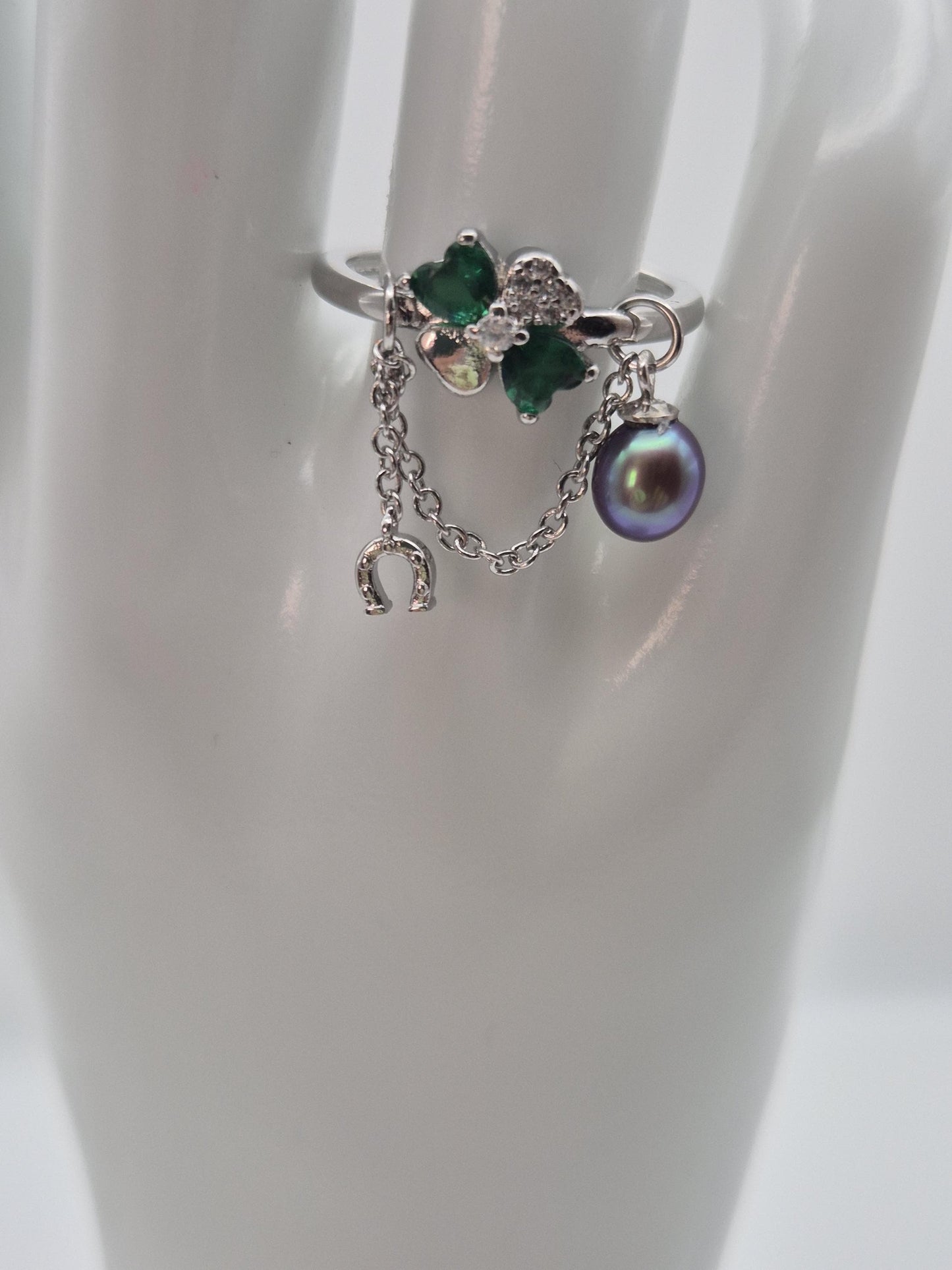 Lucky Clover Pearl Drop Adjustabe Ring