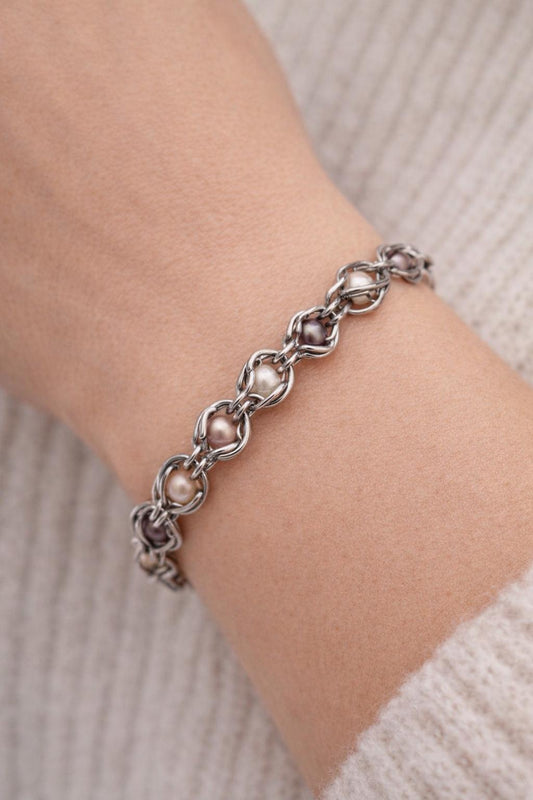 Pearl Encased Chainmaille Bracelet