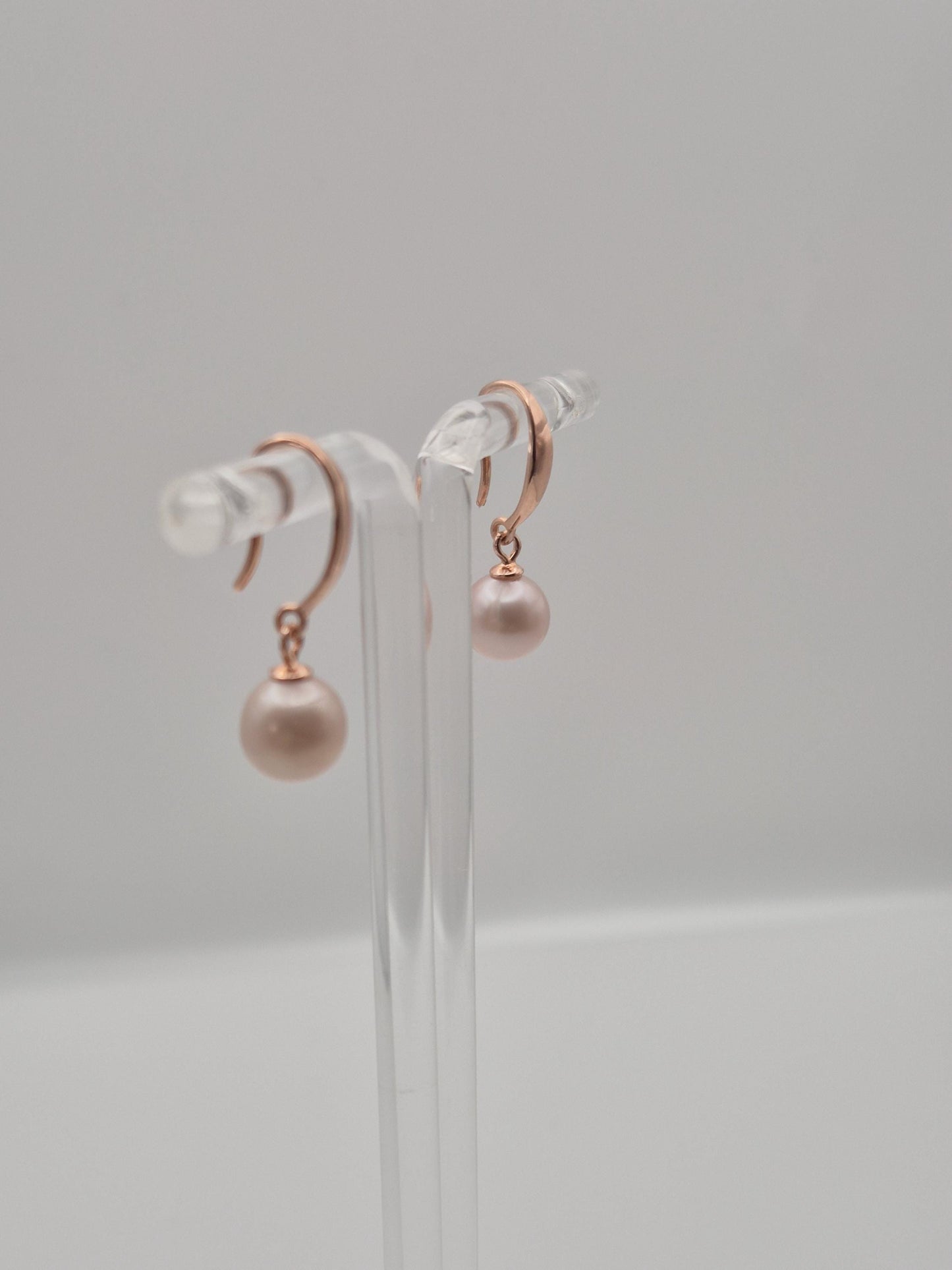 Classic Rose Gold Pearl Earrings