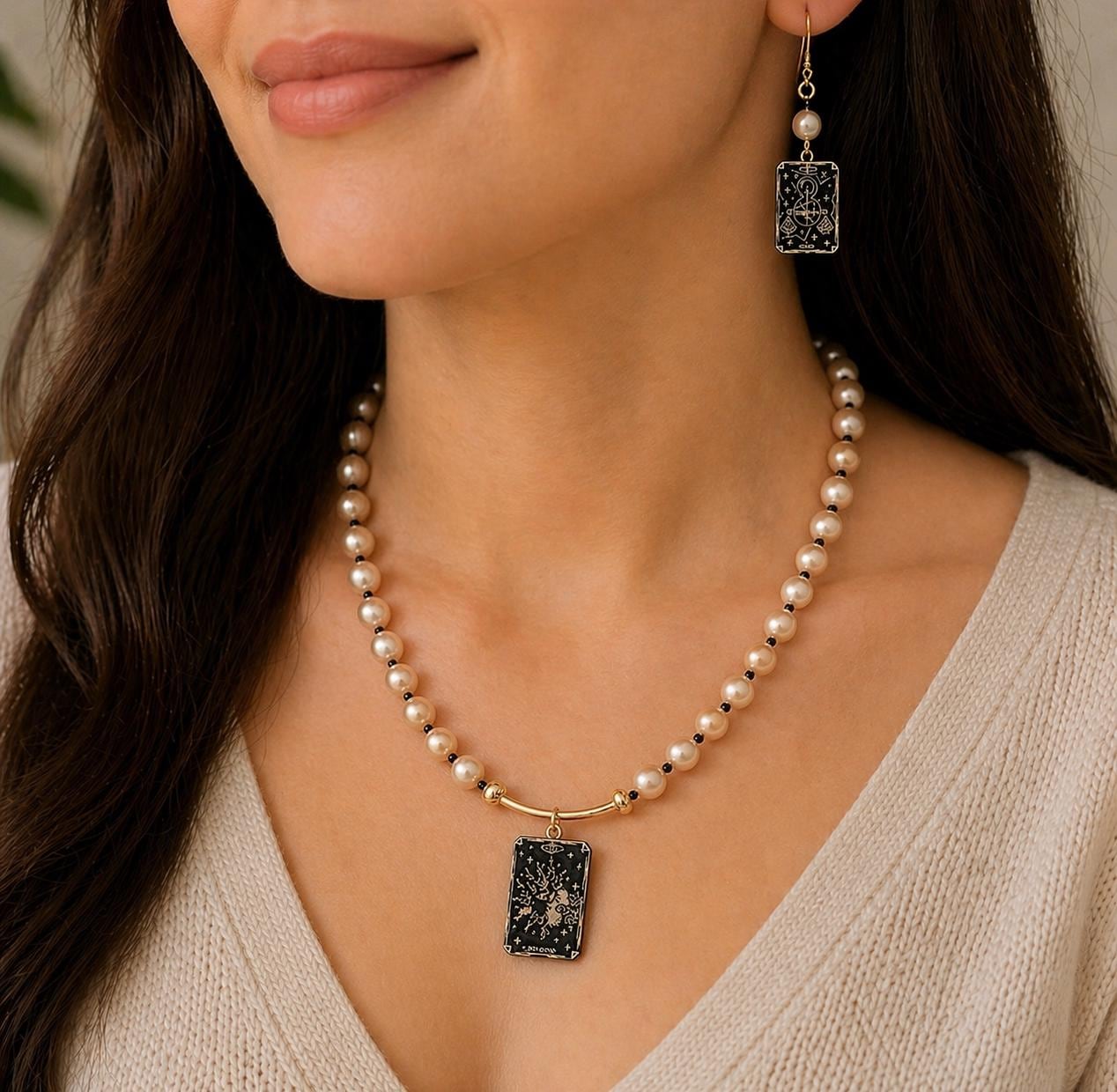 Pearl and Golden Tarot Necklace & Earrings Set