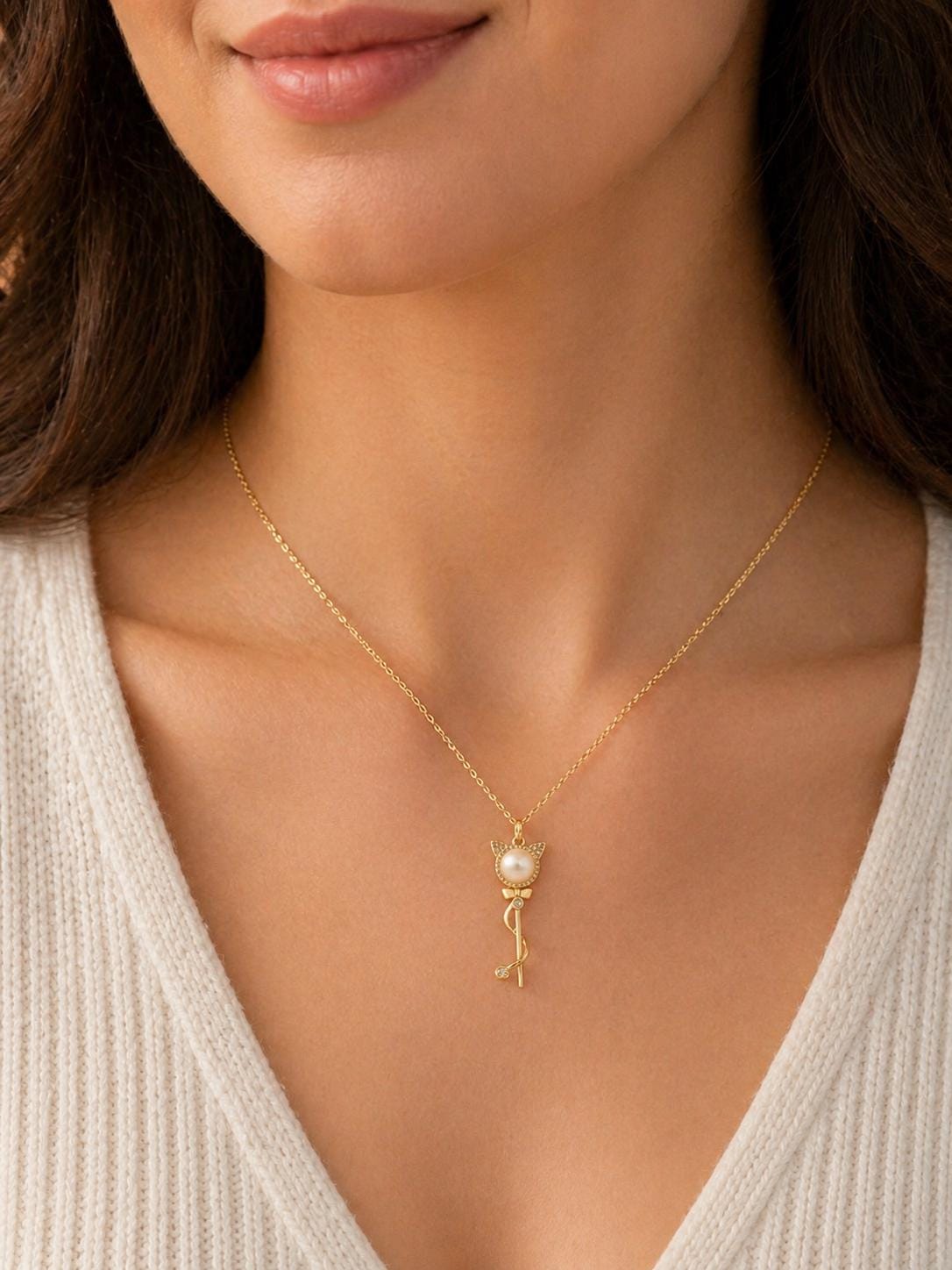 Golden Kitty Pin Pearl Pendant