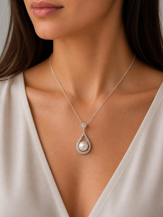 Vintage Teardrop Pearl Pendant