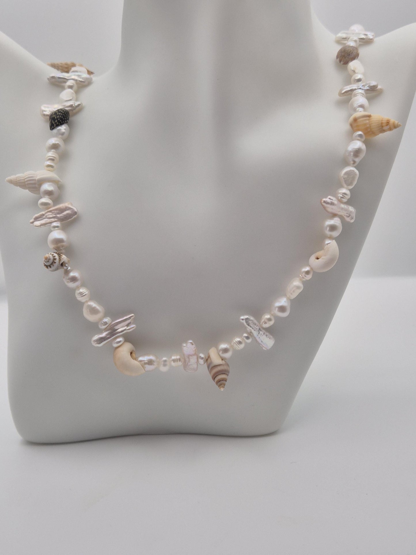 Summer Beach Pearl and Seashell Necklace and Bracelet Set