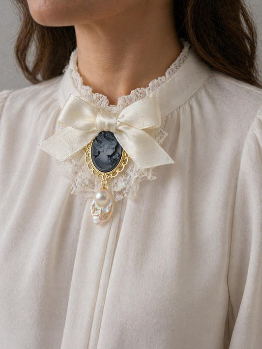 Whimsical King Pearl & White Lace Cameo Brooch