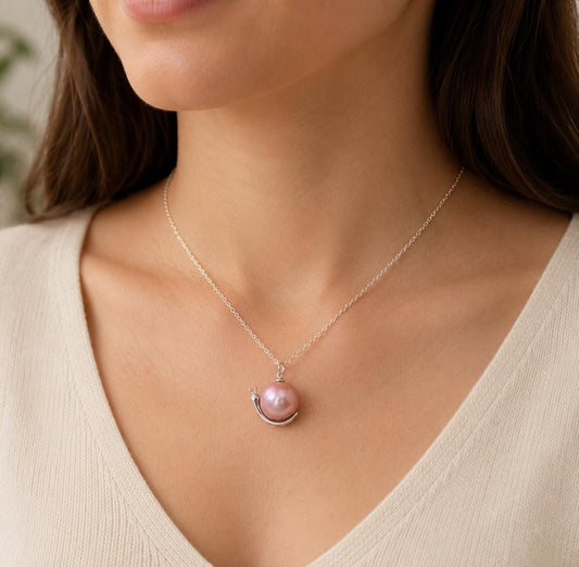 Smiling Silver Snail Edison Pearl Pendant