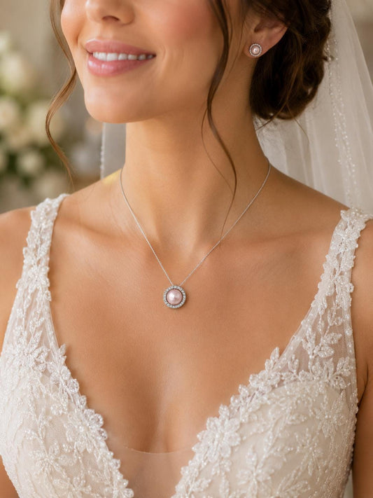 Simple Circle Edison Pearl Pendant