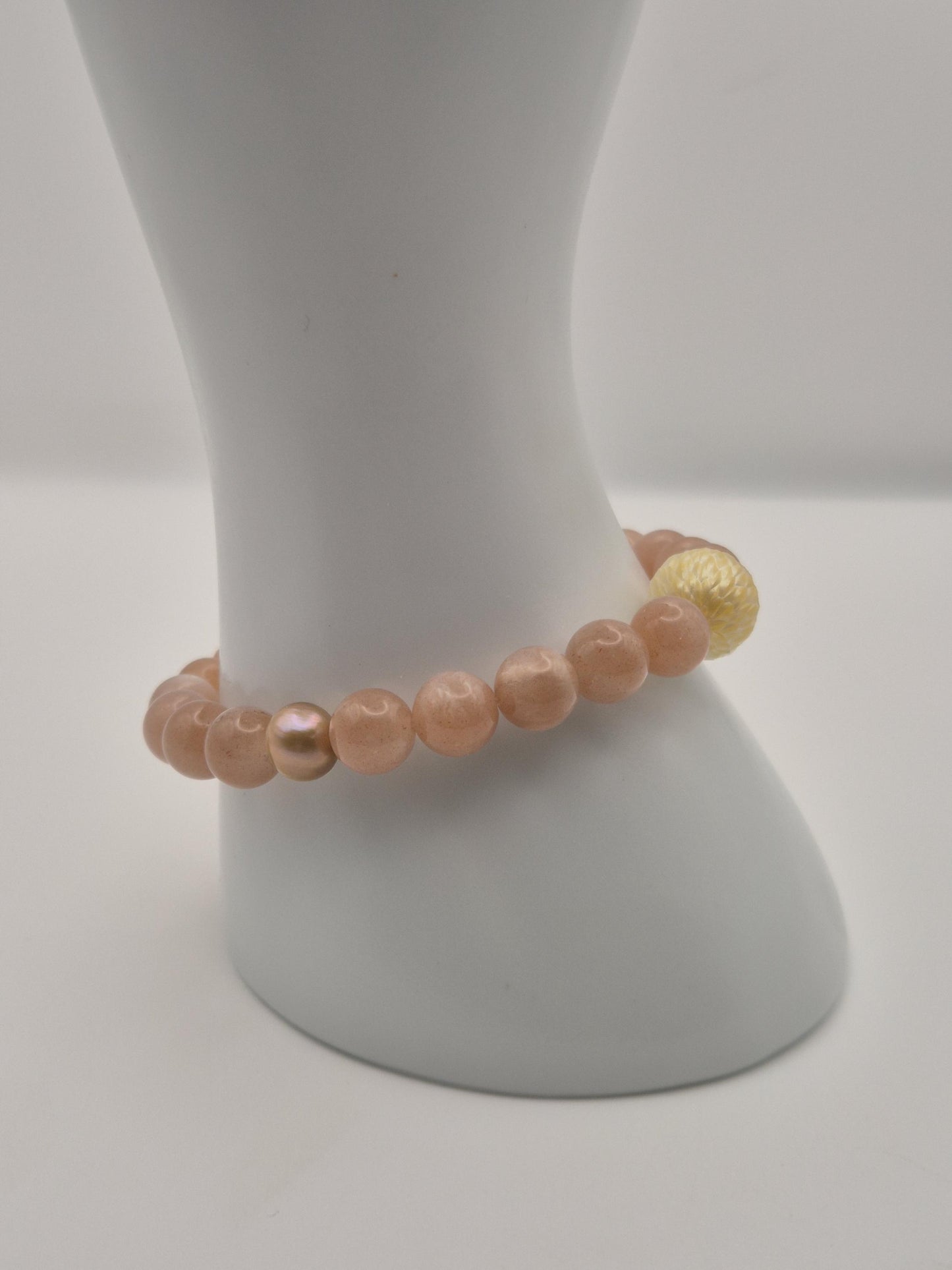 Sunstone & South Sea Golden Bracelet