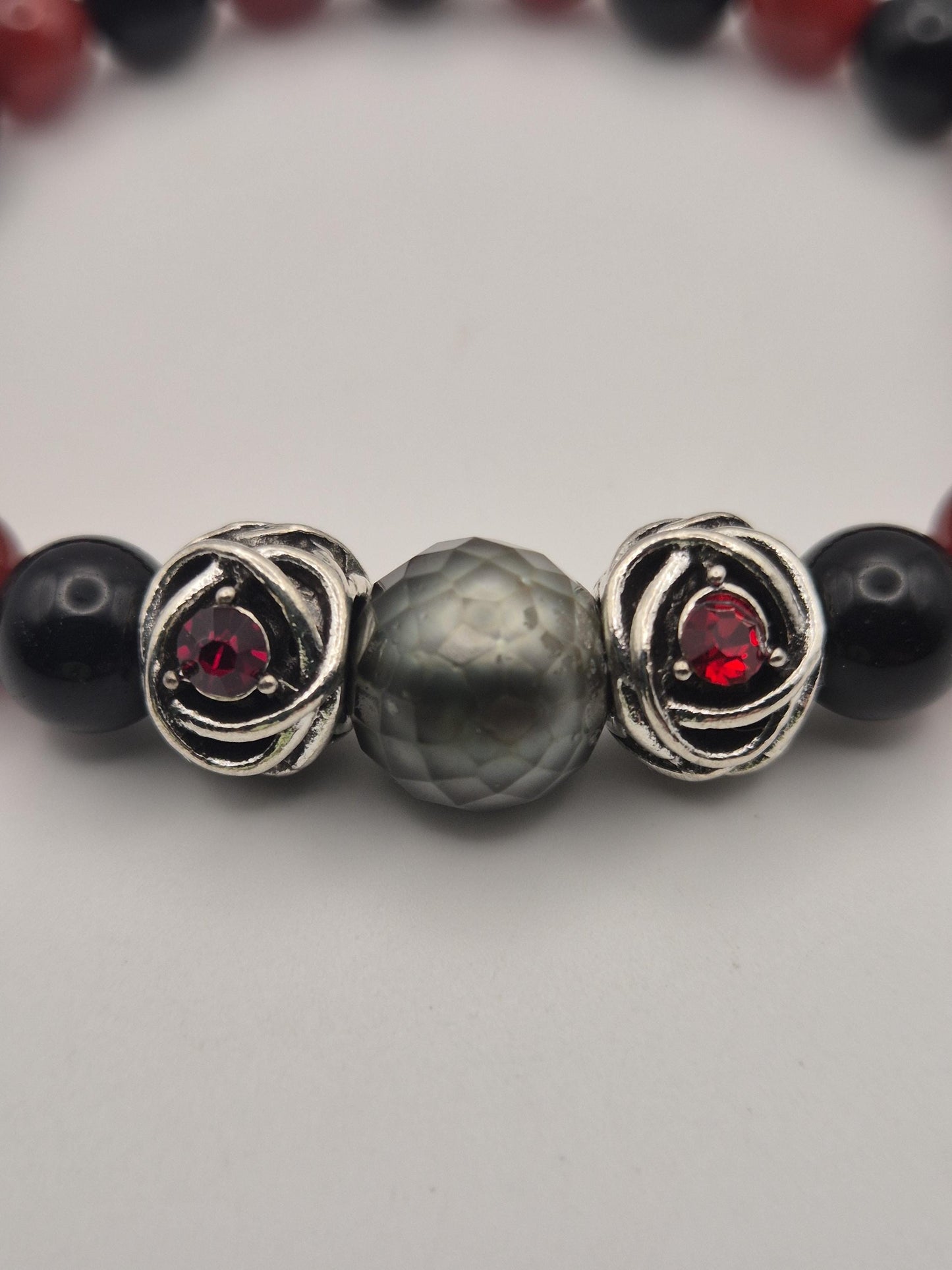 Blood moon Gemstone & Black Tahitian Bracelet